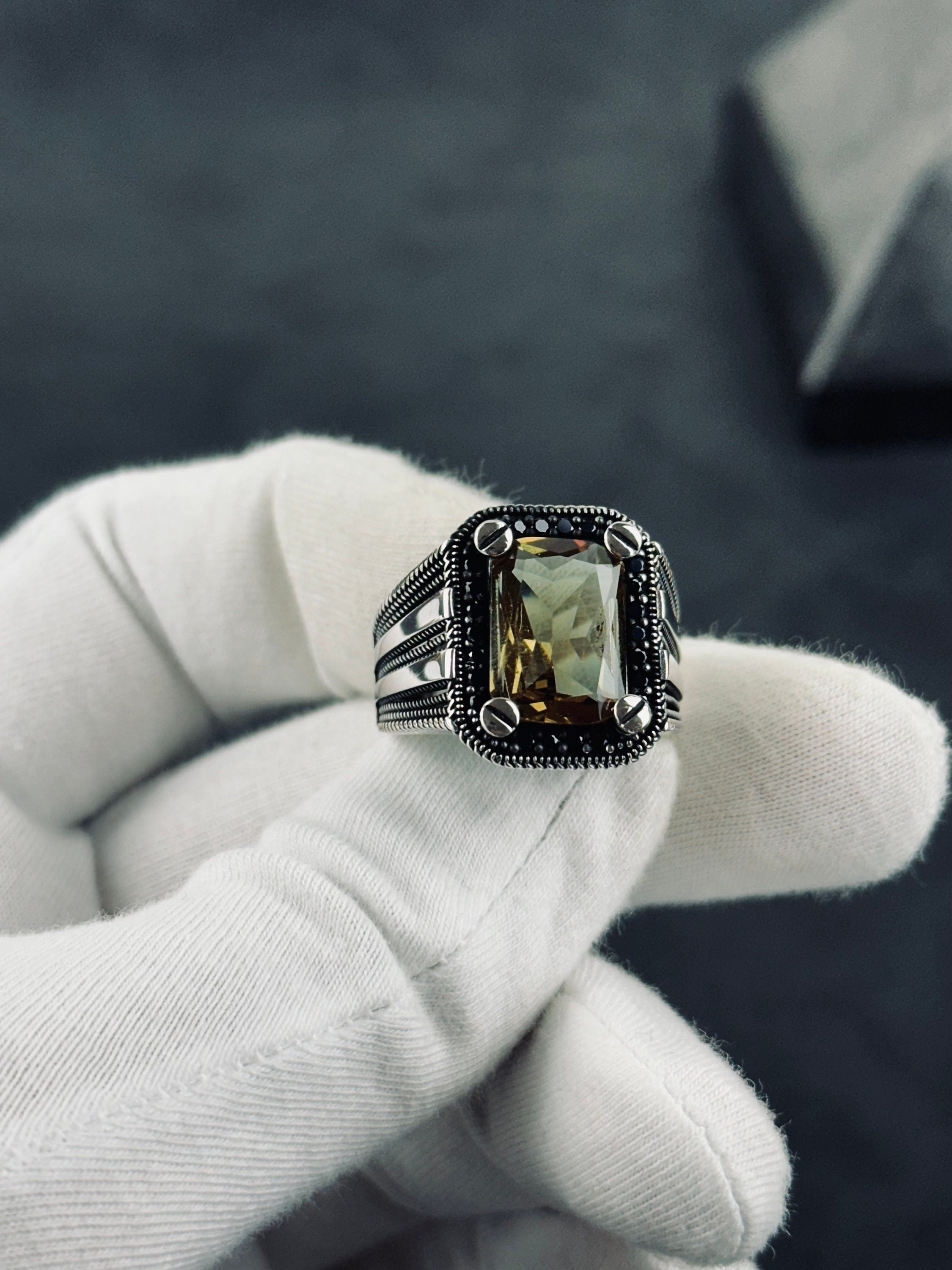 Minimalist Sultanit Ring, Sterling Silver Rectangle (Color-Change Stone)