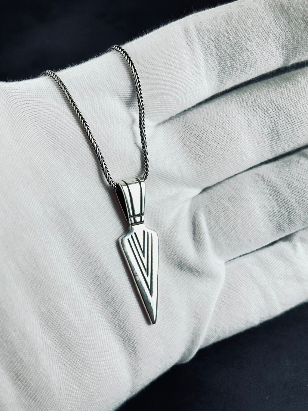 Arrowhead Necklace: Sterling Silver Boho Style - Festival Accessory