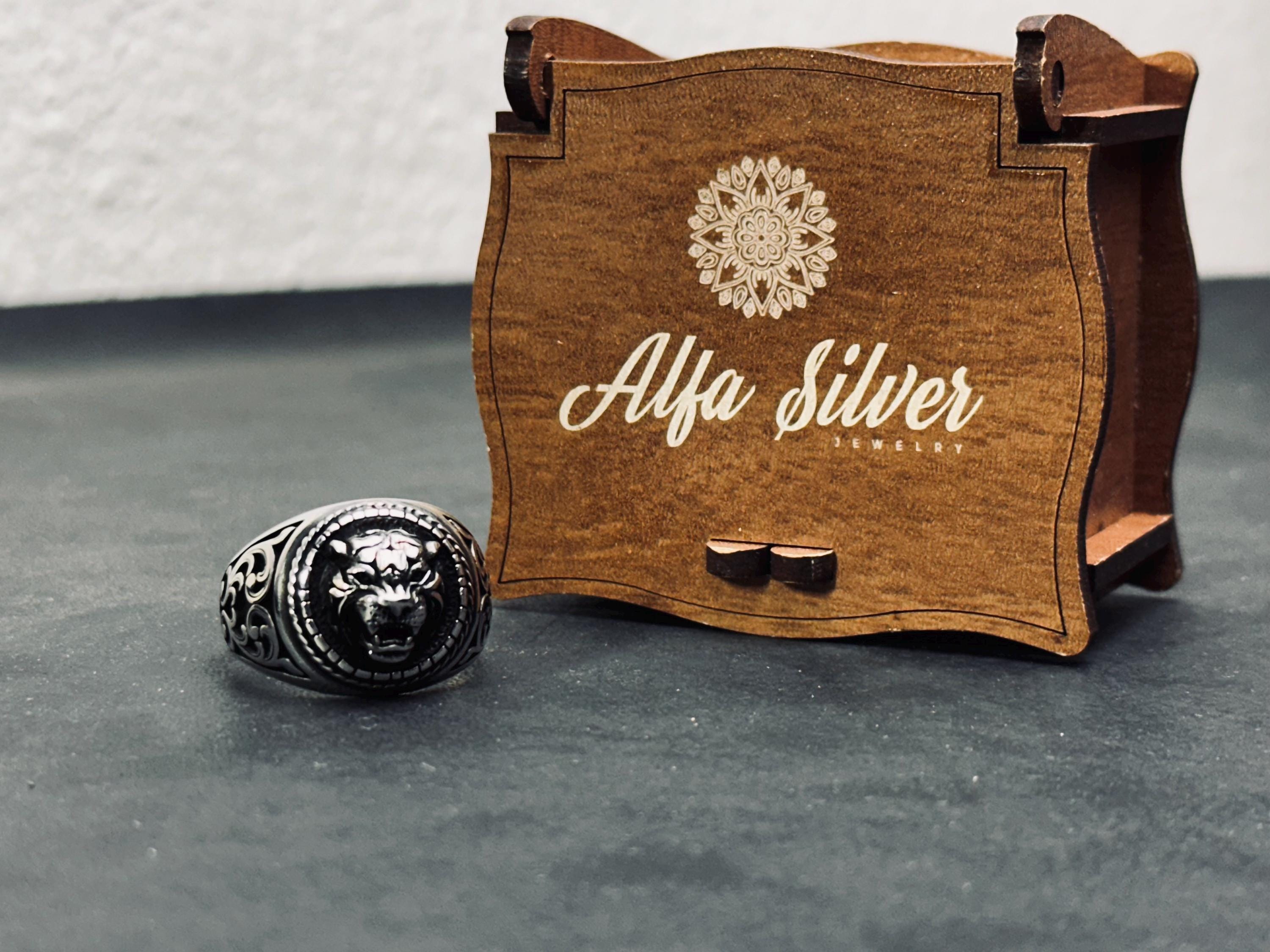 Tiger Head Sterling Silver Ring, Oxidized Finish (Handmade, Unisex)