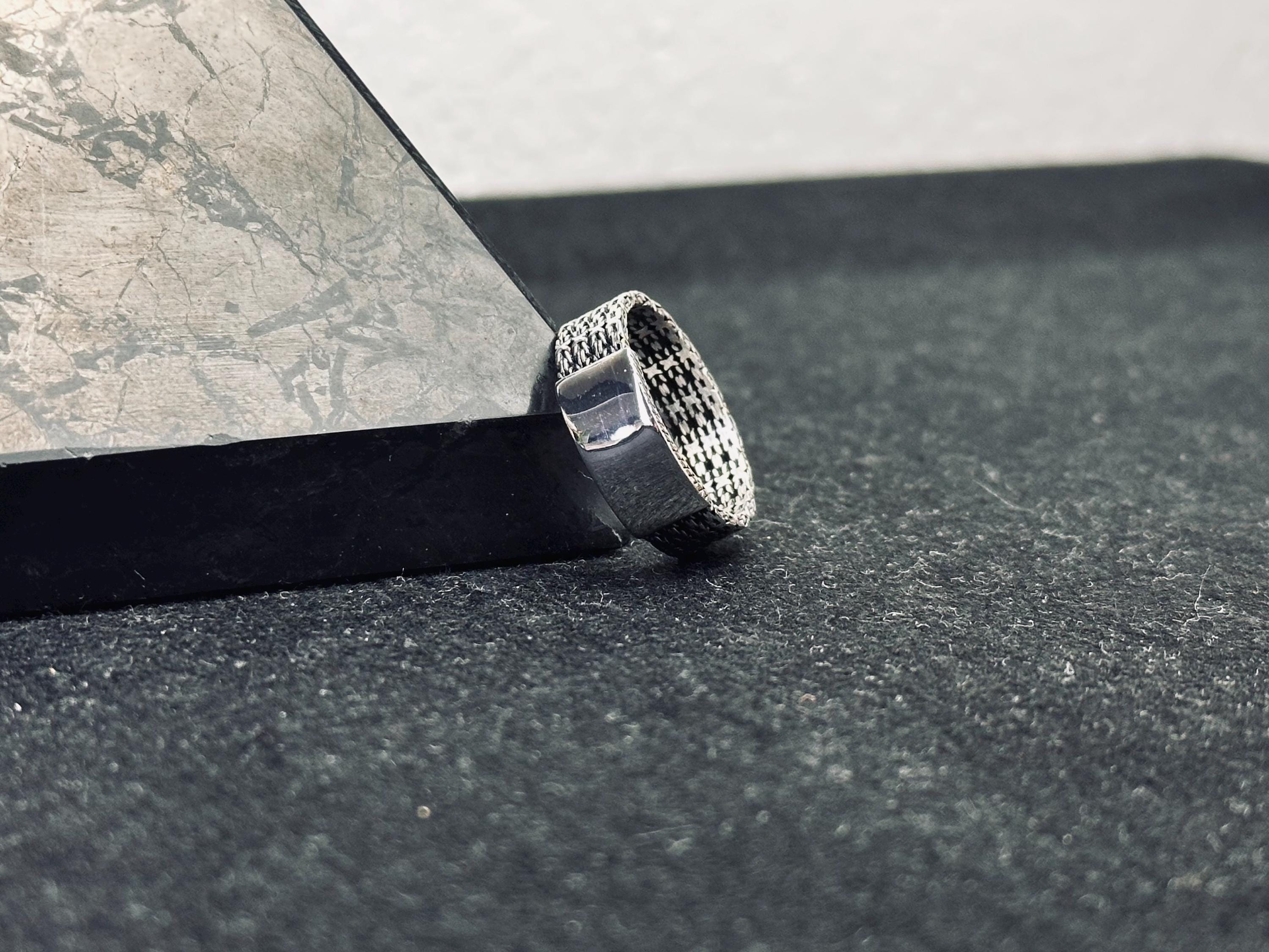 Personalized Sterling Silver Ring: Minimalist Band with Custom Engraving