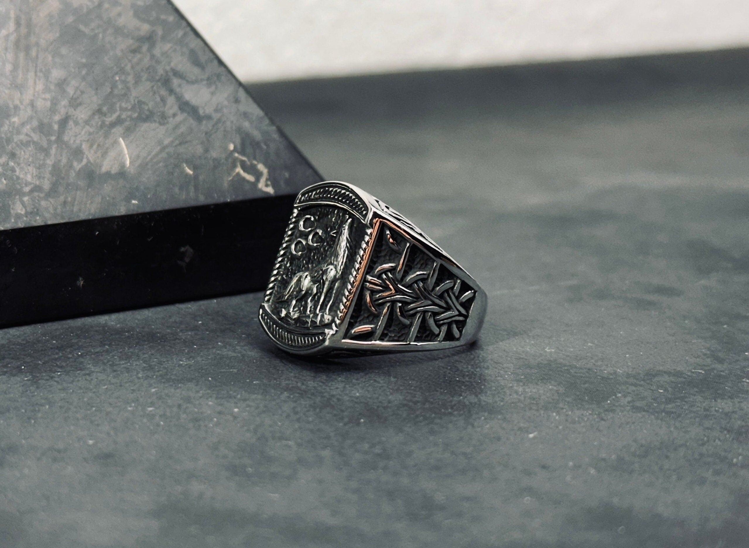 Wolf and Moon Ring: Sterling Silver Handmade - Celestial Detail
