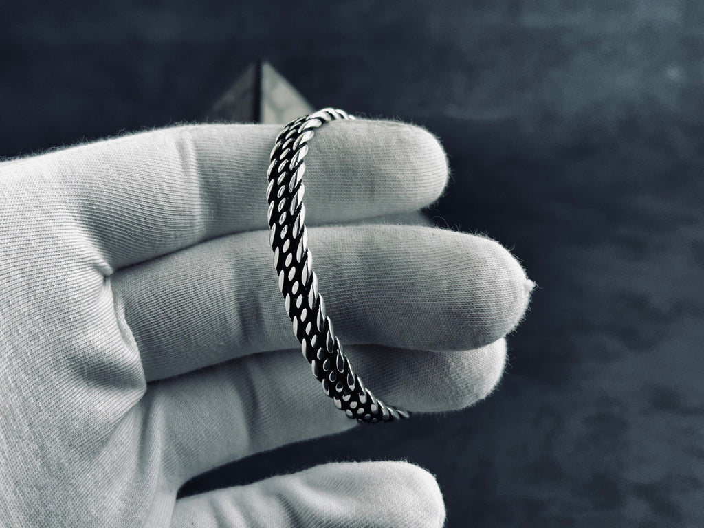 Sterling Silver Knitted Link Bracelet: Adjustable Handmade Design