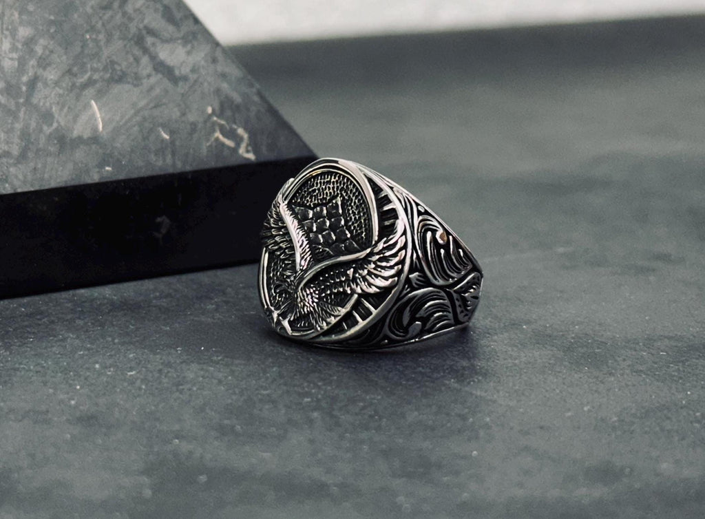 Oxidized Sterling Silver Eagle Ring: Handmade Engraved Design