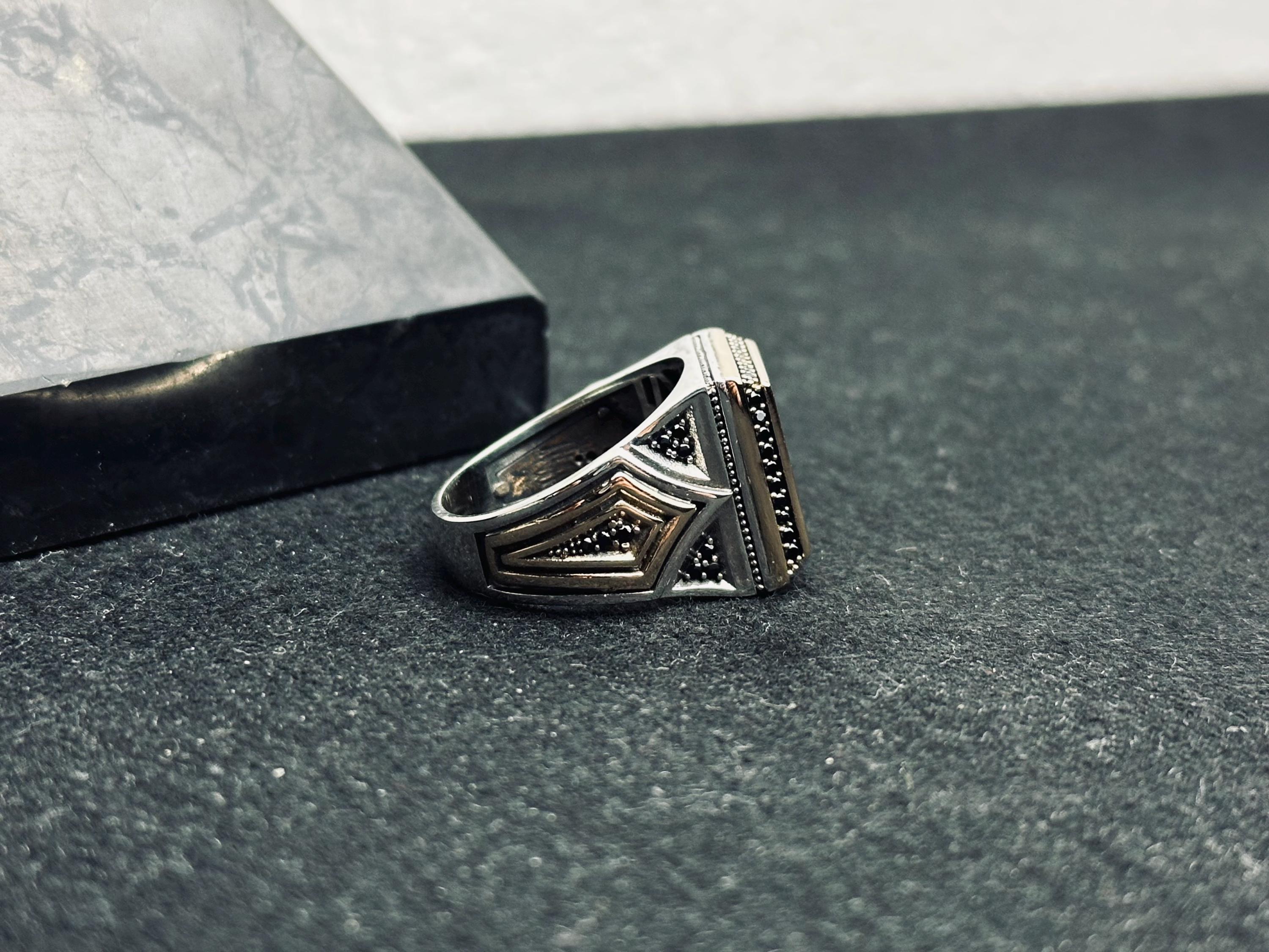 Arabic Ayat Ring: Minimal Turkish Jewelry (Square Sterling Silver)