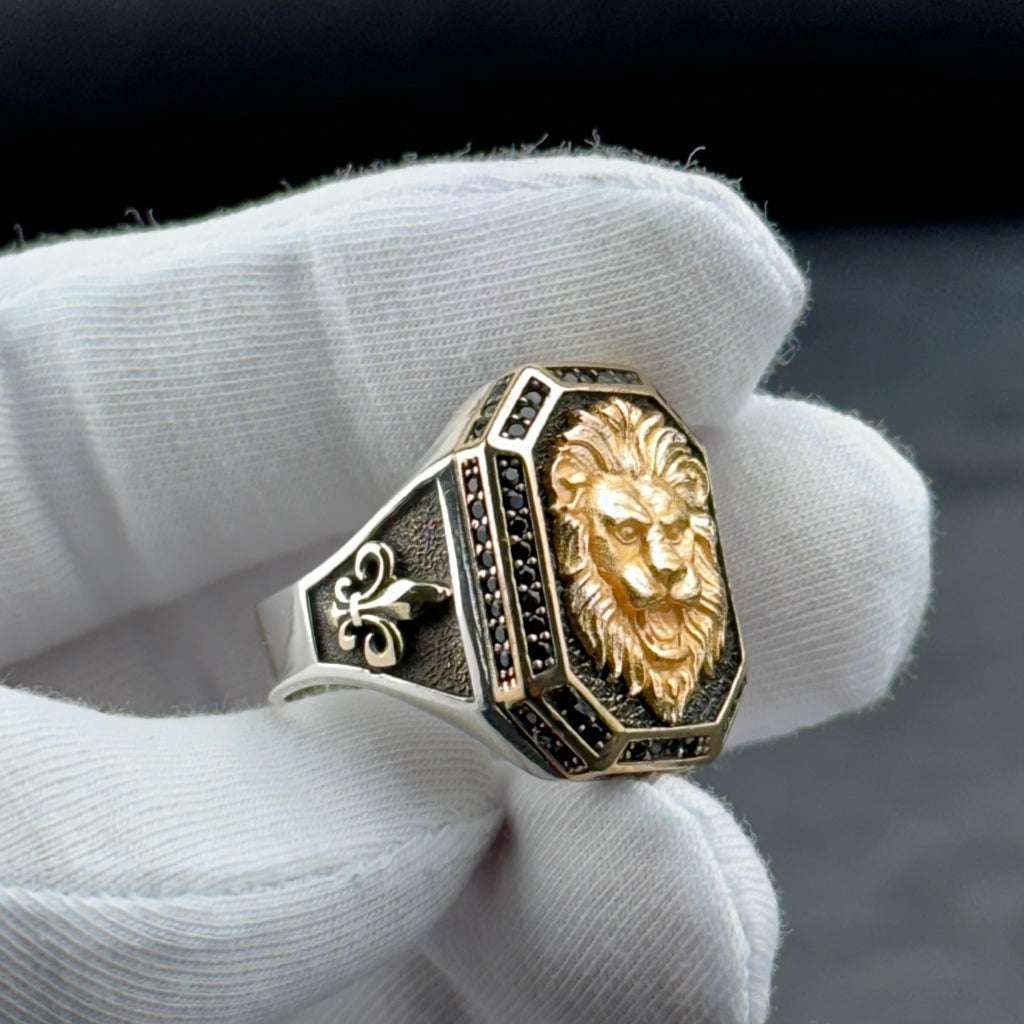 Leo Zodiac Ring: Handmade Sterling Silver - Lion Head Detail