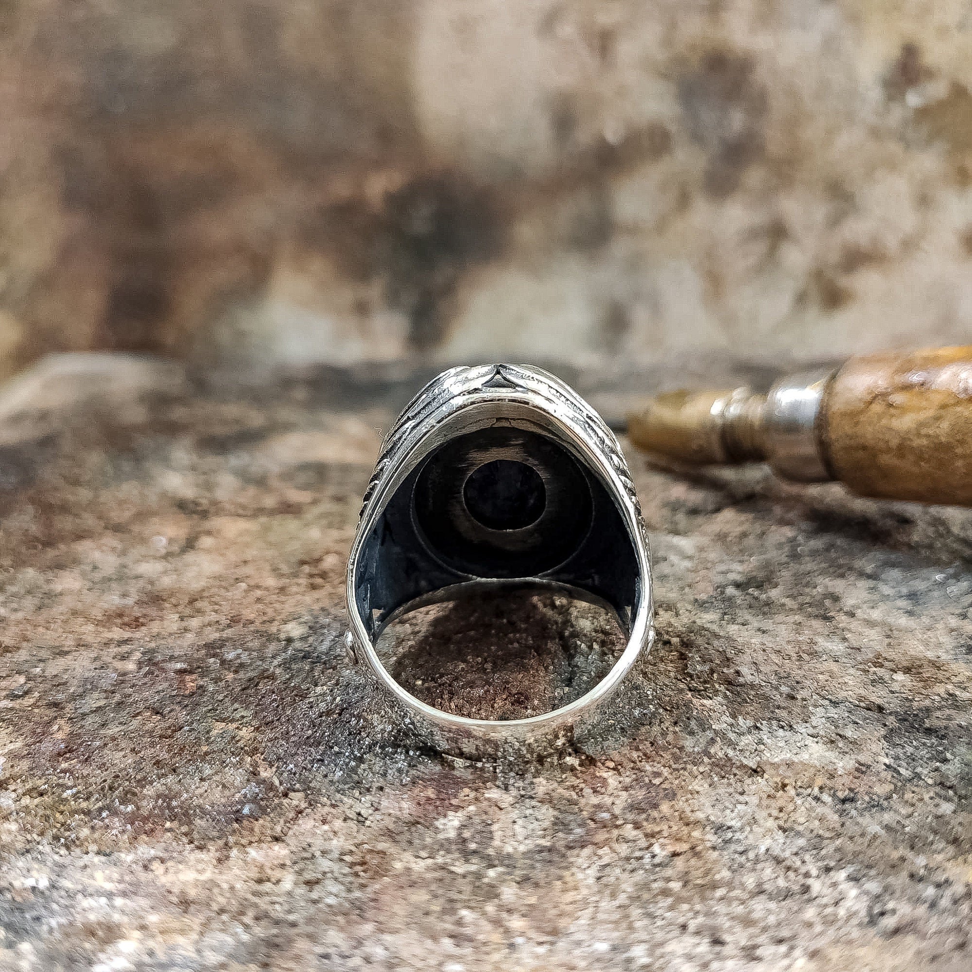 Sapphire Men's Ring, Oval Root Stone (925 Sterling Silver)