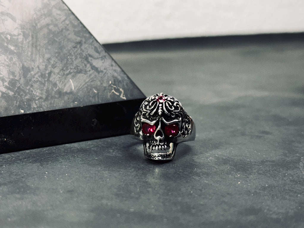 Skull Ring: Sterling Silver Goth Biker Style - Adjustable Fit