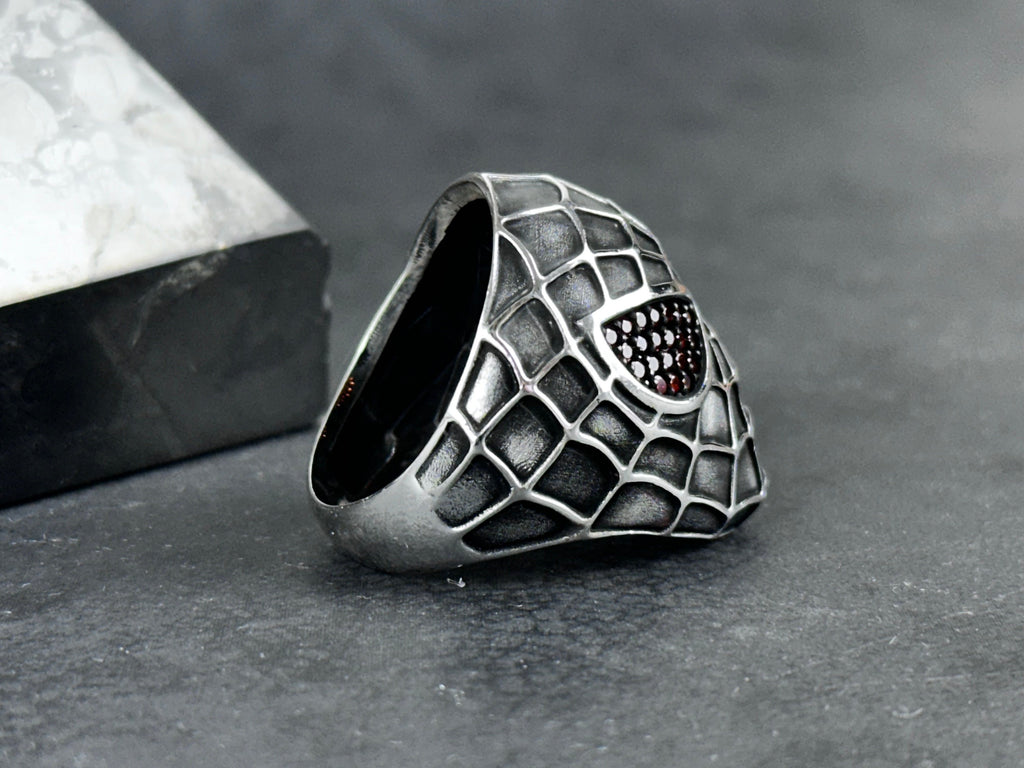 Silver Spider Ring - Bold Statement with Zircon Eye