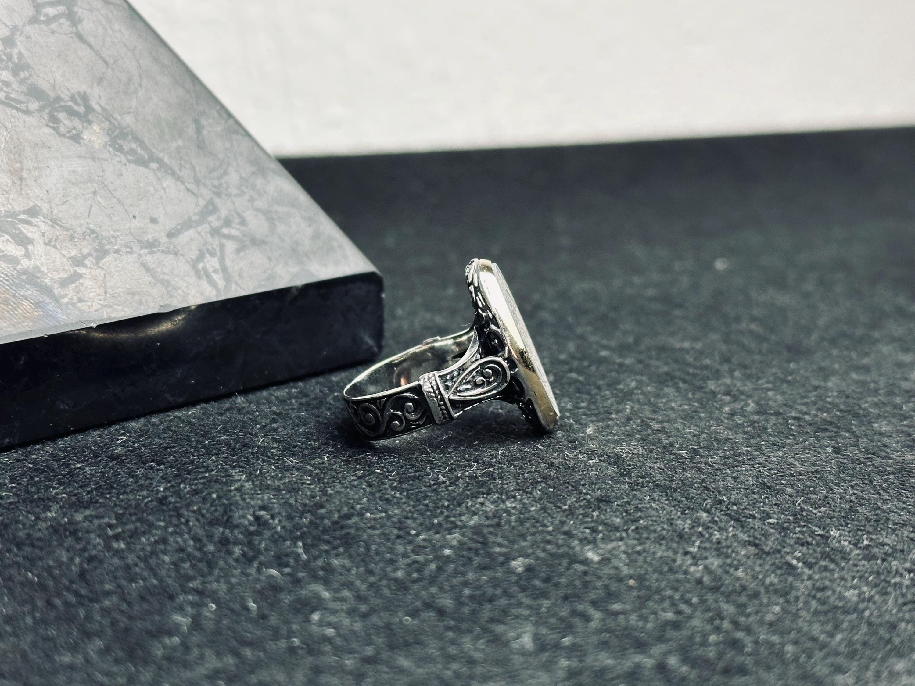 Sterling Silver Seal of Solomon Ring - Elegant Hexagram Signet