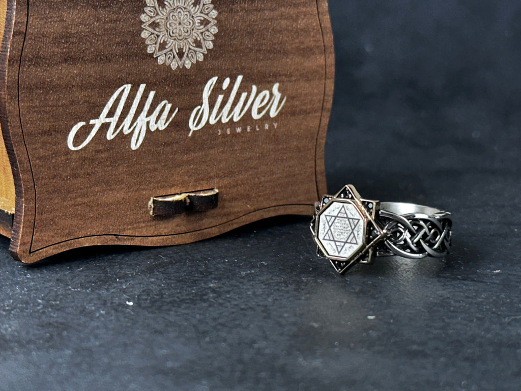 Solomon King Ring: Sterling Silver Minimalist Design - Adjustable Fit