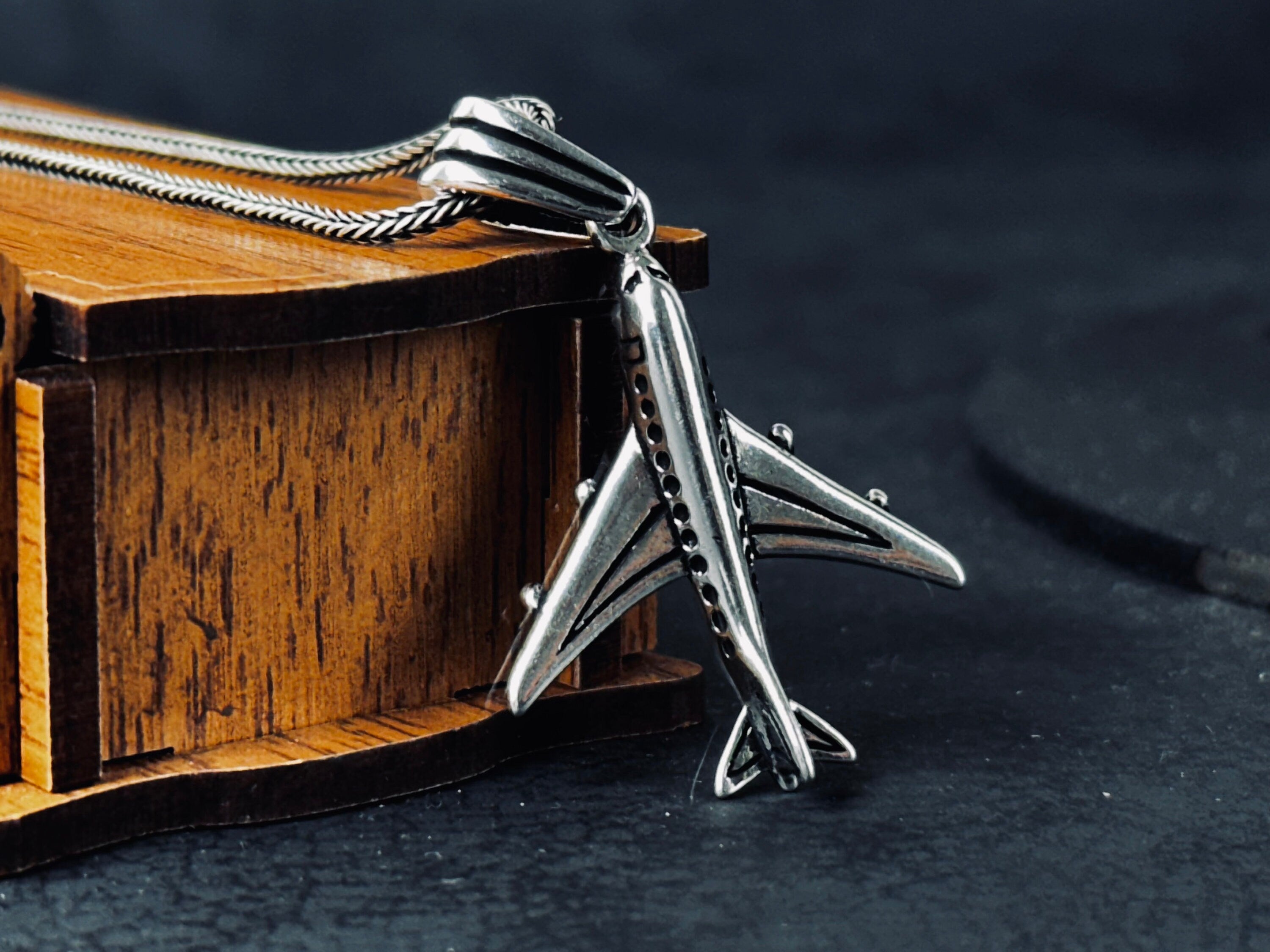 Airplane Silver Necklace: Handcrafted Pendant for Aviators