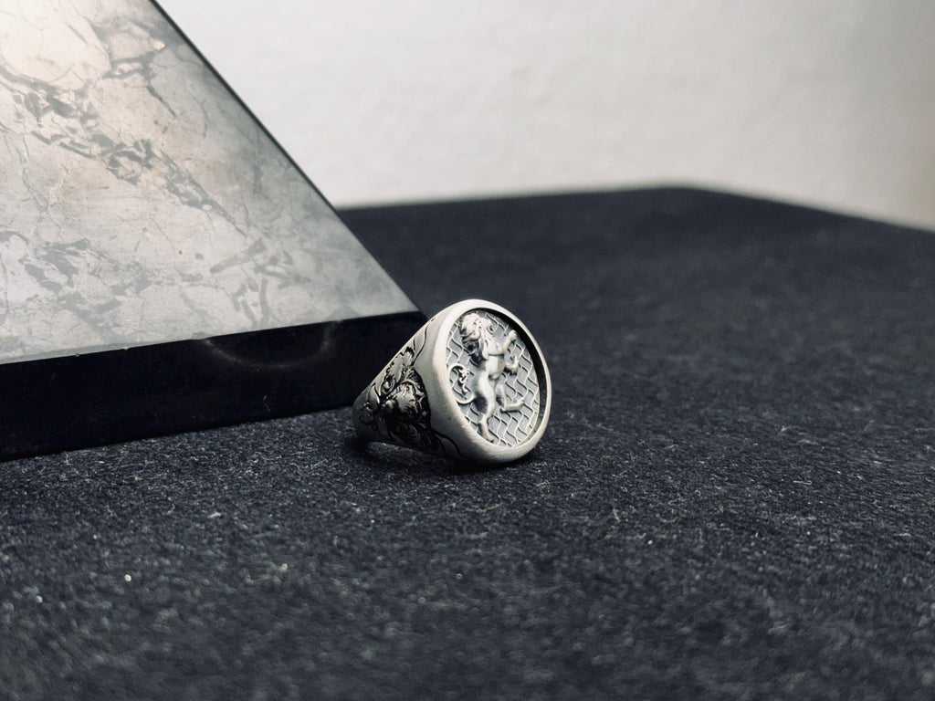 Lion Ring: Bold Sterling Silver - Chunky Gothic Zodiac Style