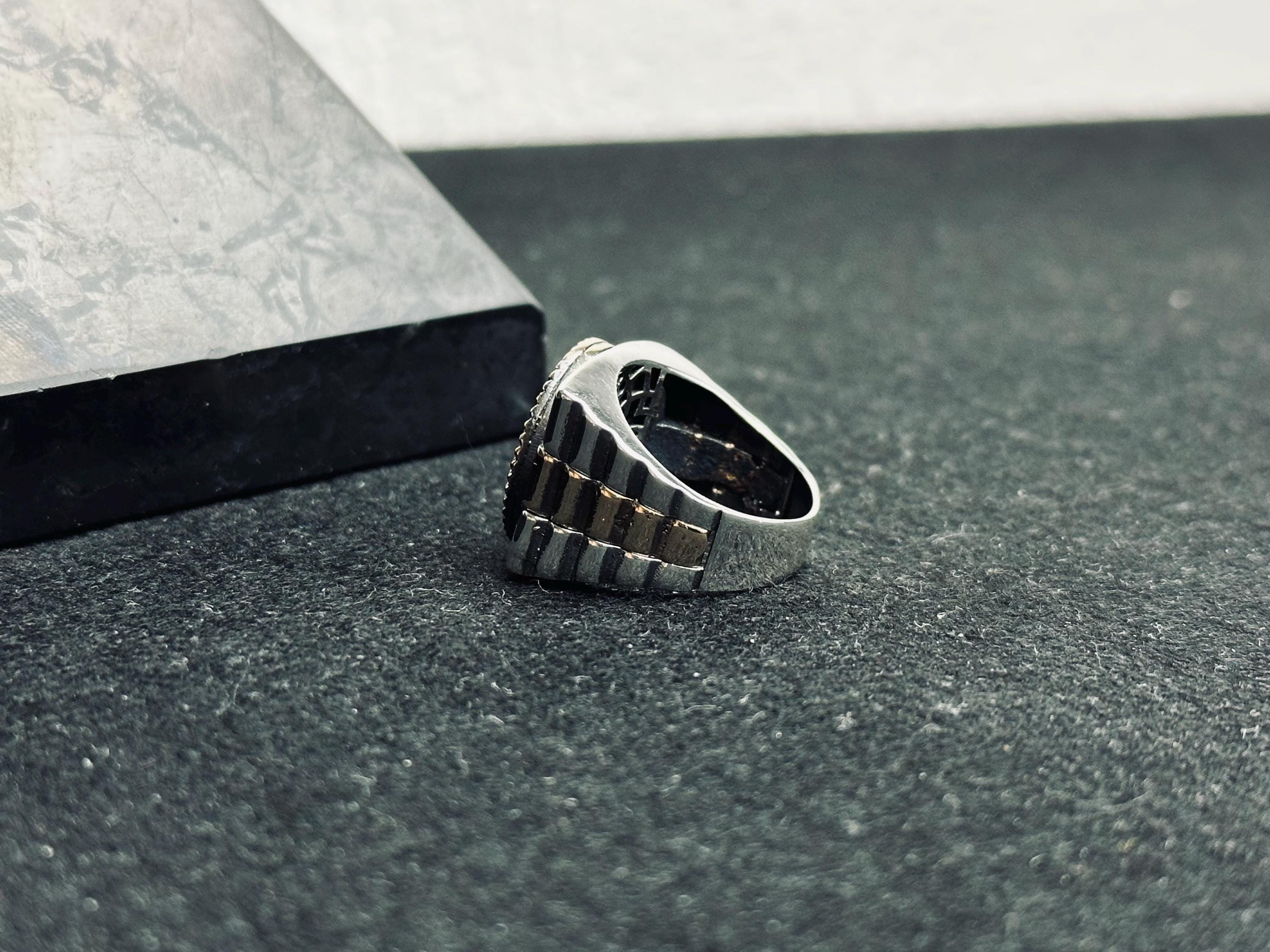 Sterling Silver Signet Ring: Oval Center with Tiny Stone