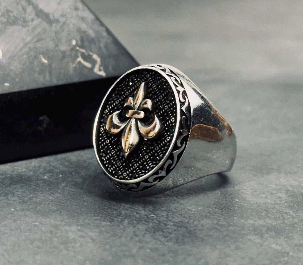 Iris Flower Ring: Sterling Silver Handmade - Dainty Statement Piece