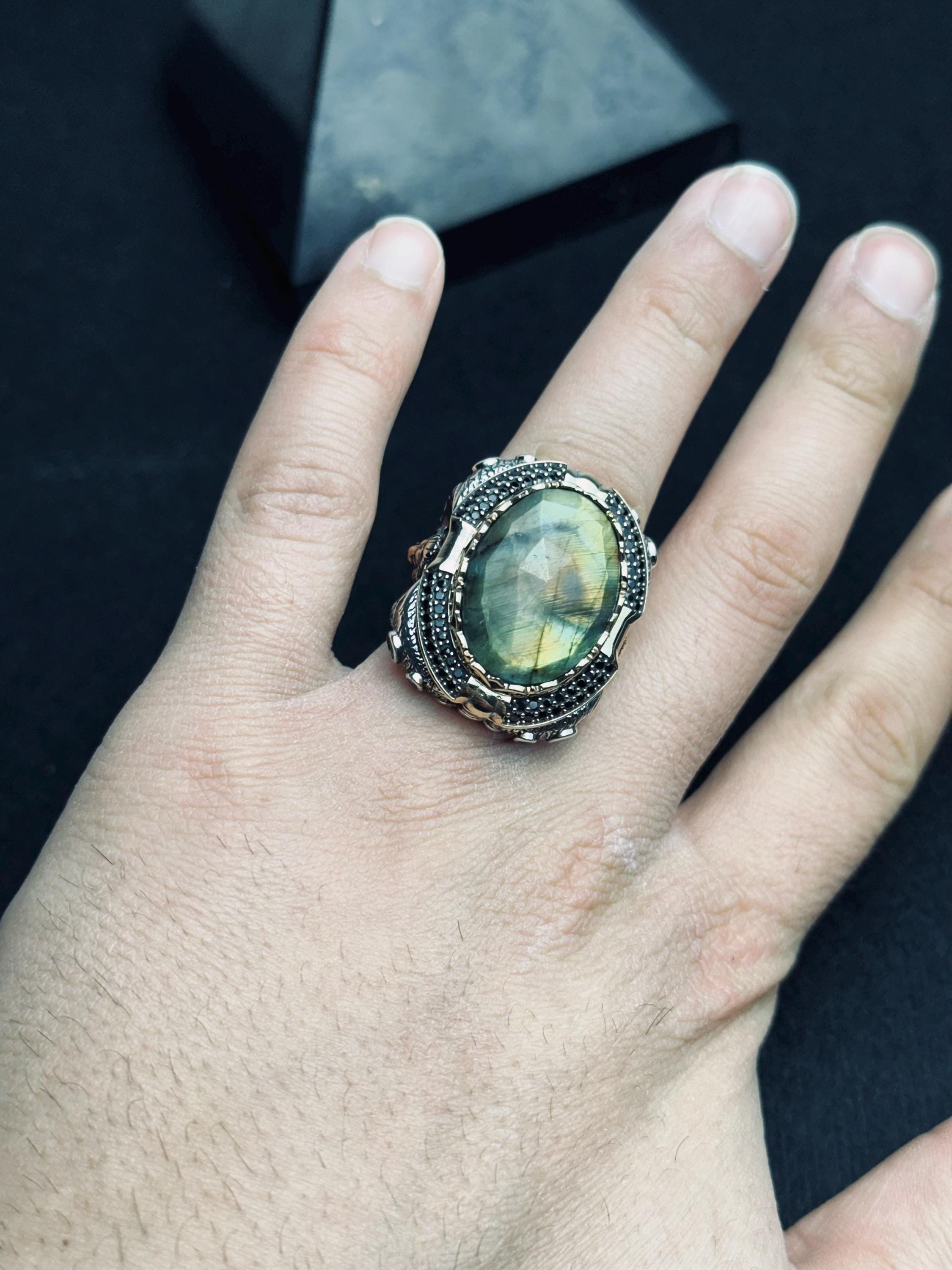 Labradorite Lion Head Ring - Sterling Silver Handmade Statement