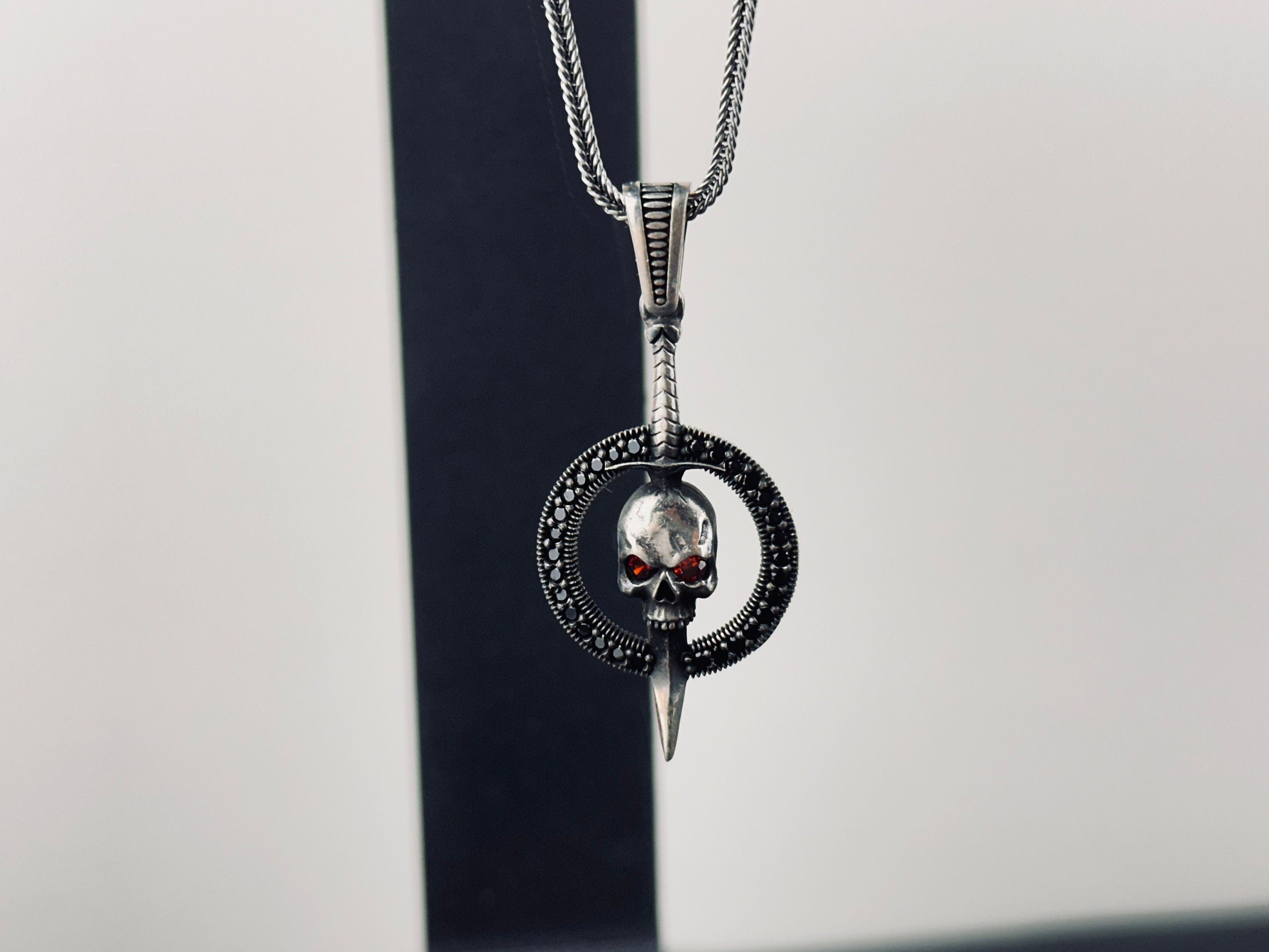 Goth Sterling Silver Skull Necklace, Chunky Chain (Layered Look)