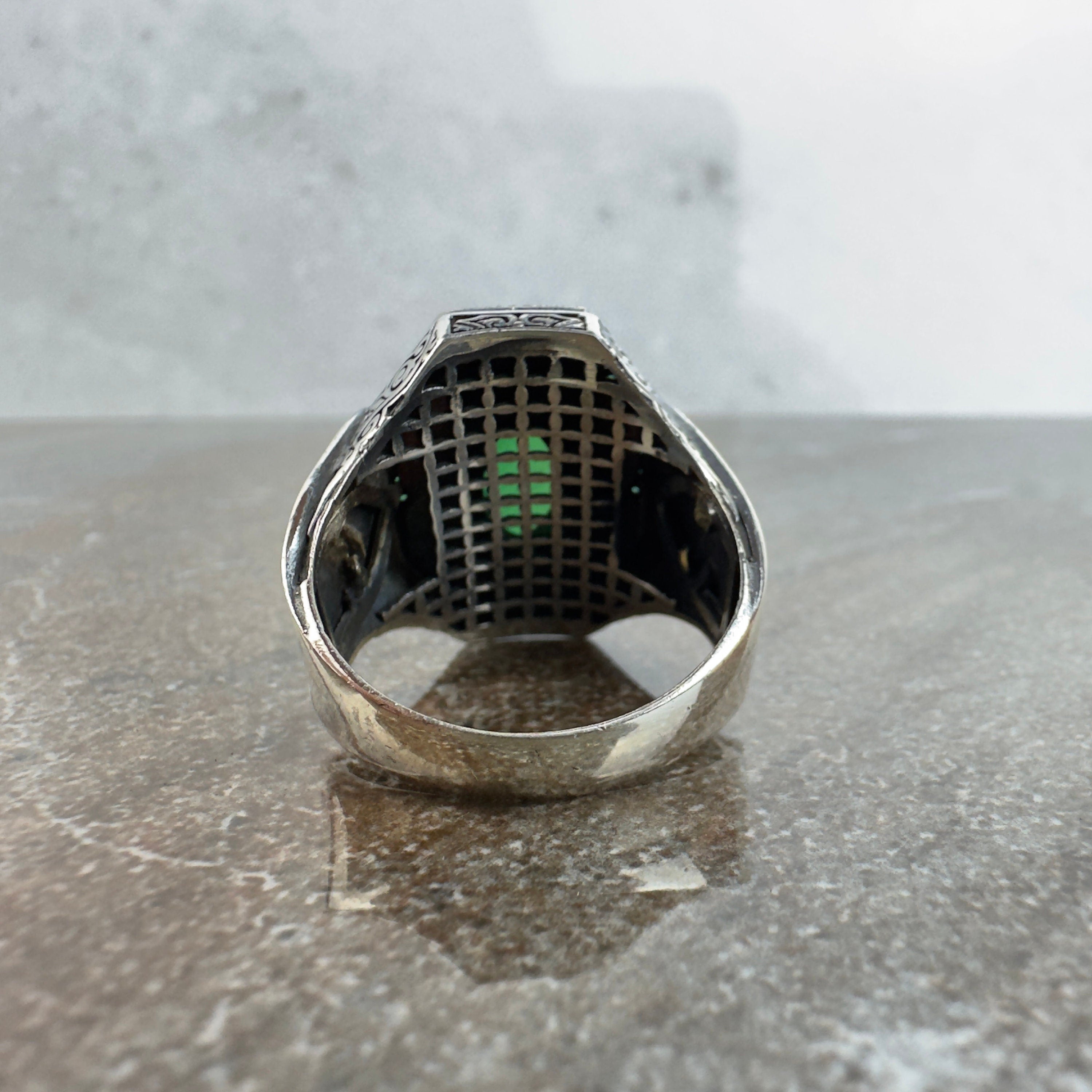 Sterling Silver Ring: Green Agate Stone - Handmade Ottoman Design