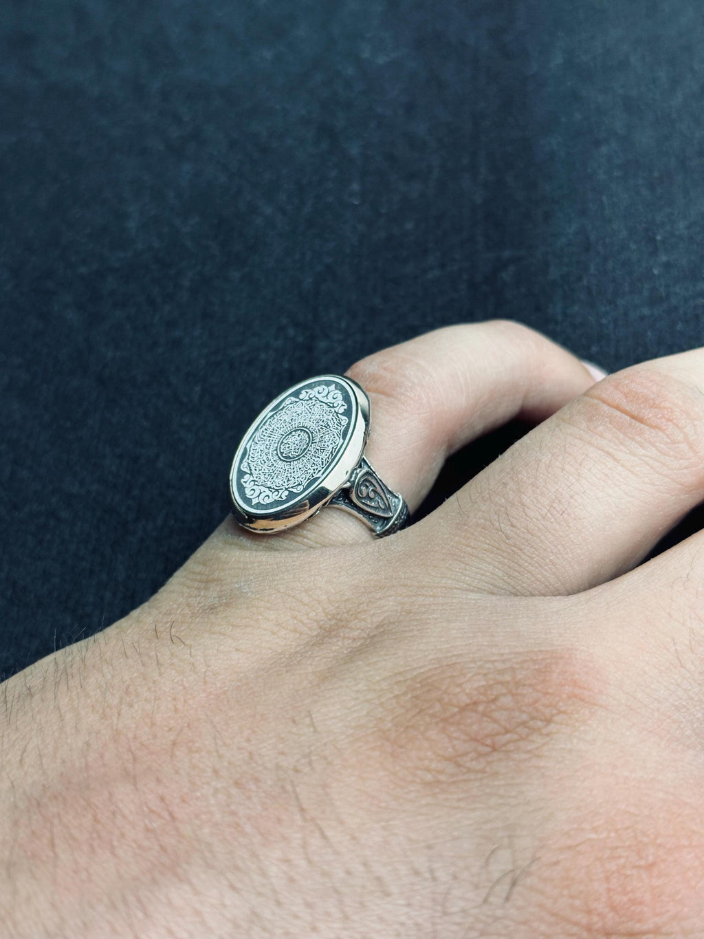 Inshirah Sterling Silver Ring - Oval Minimal Arabic Calligraphy