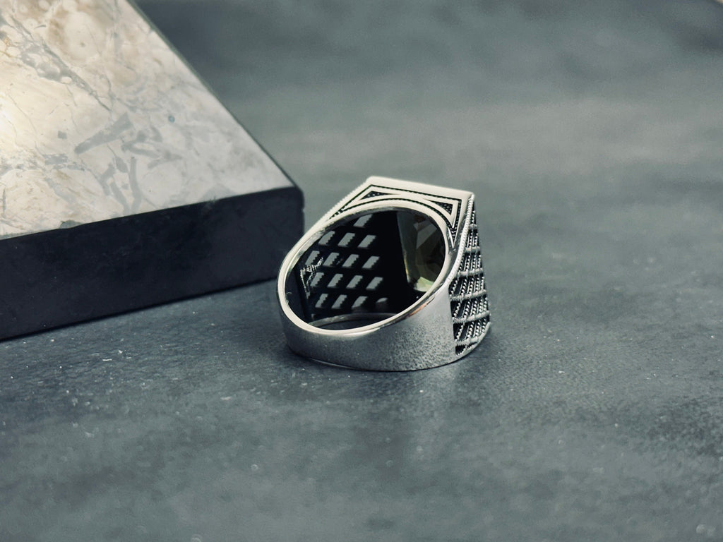 Diaspore Sultanit Ring, Sterling Silver, Rectangular Gemstone (Handmade)