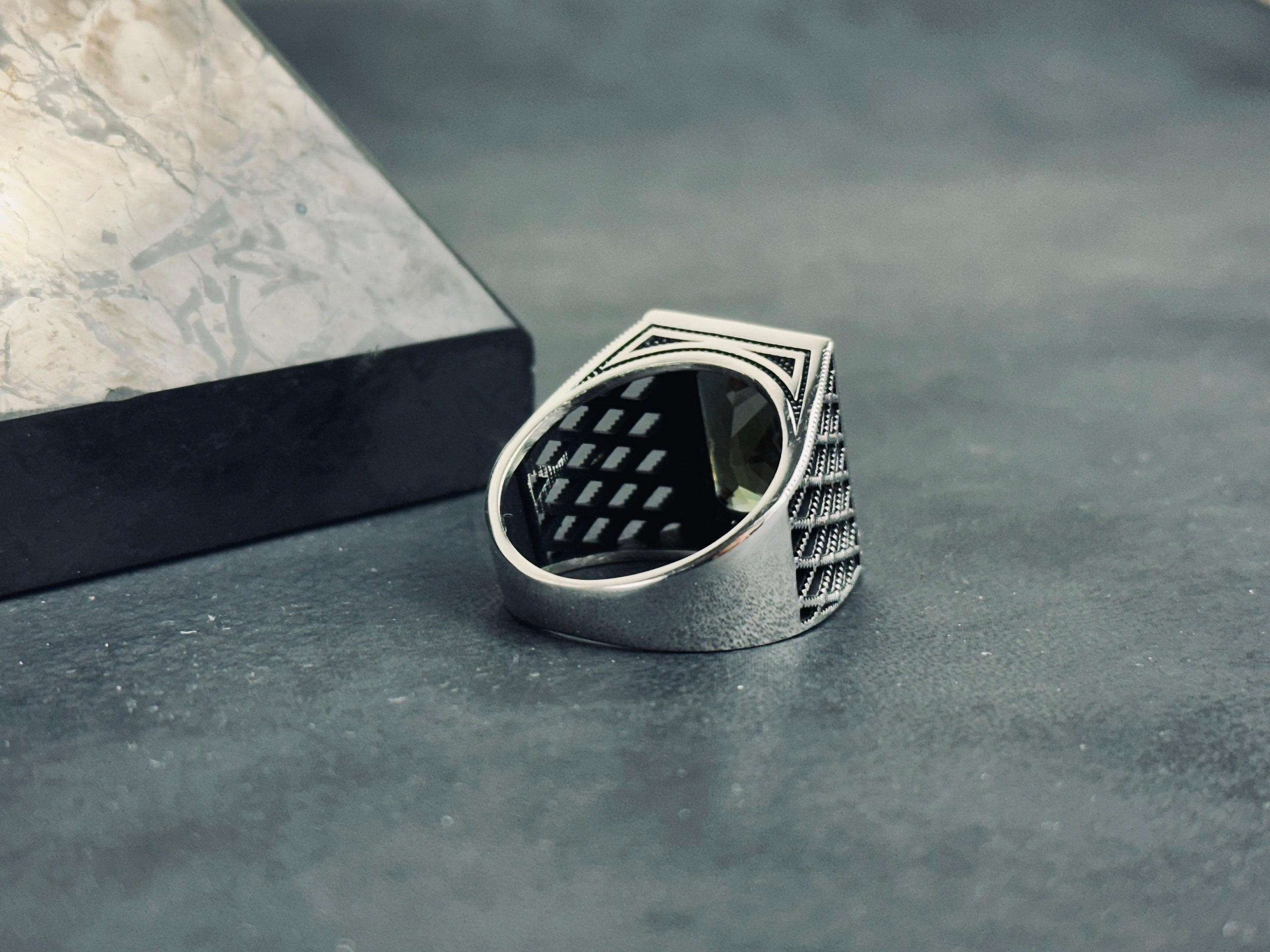 Diaspore Sultanit Ring, Sterling Silver, Rectangular Gemstone (Handmade)