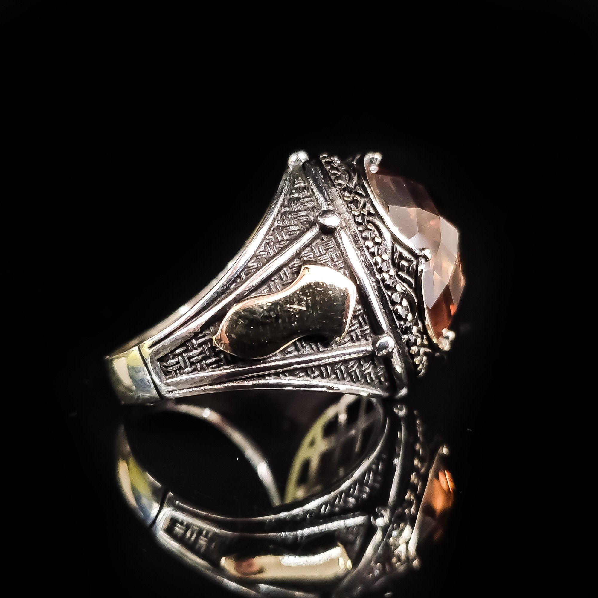 Unisex Sultanit Ring, Sterling Silver (Handmade, Color-Shift Stone)