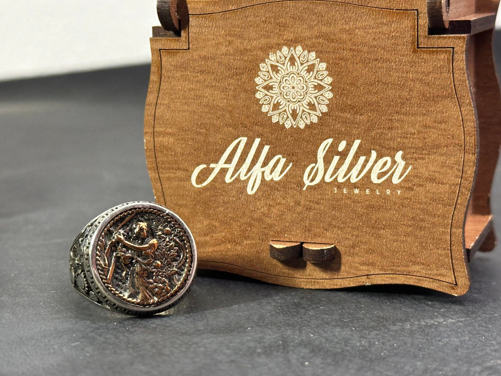 Virgo Zodiac Ring: Sterling Silver Celestial Design - Astrology Jewelry