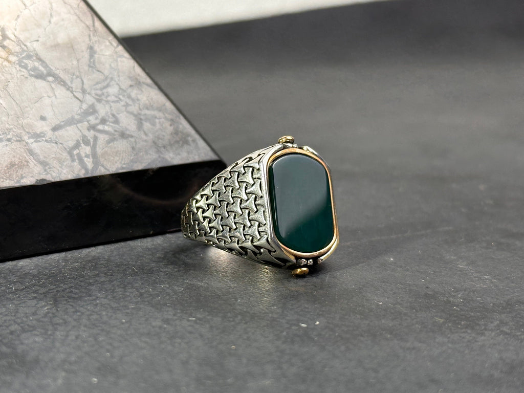 Aqeeq Ring: Green Agate Stone, Double Side Design (Sterling Silver)