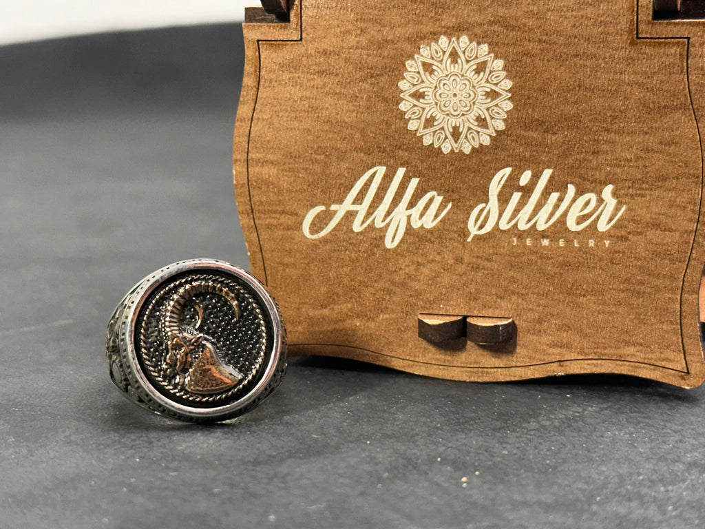 Capricorn Zodiac Ring: Sterling Silver Round Signet - Astrology Jewelry