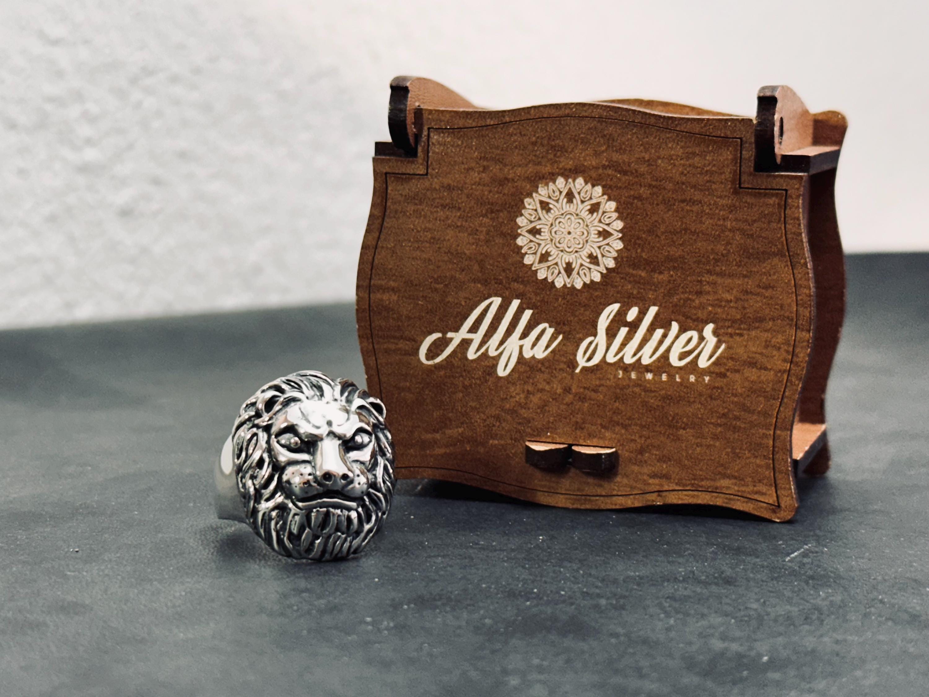 Sterling Silver Lion Head Ring, Handmade Animal Jewelry (Men's Size)