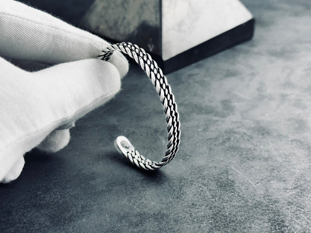 Sterling Silver Knitted Link Bracelet: Adjustable Handmade Design