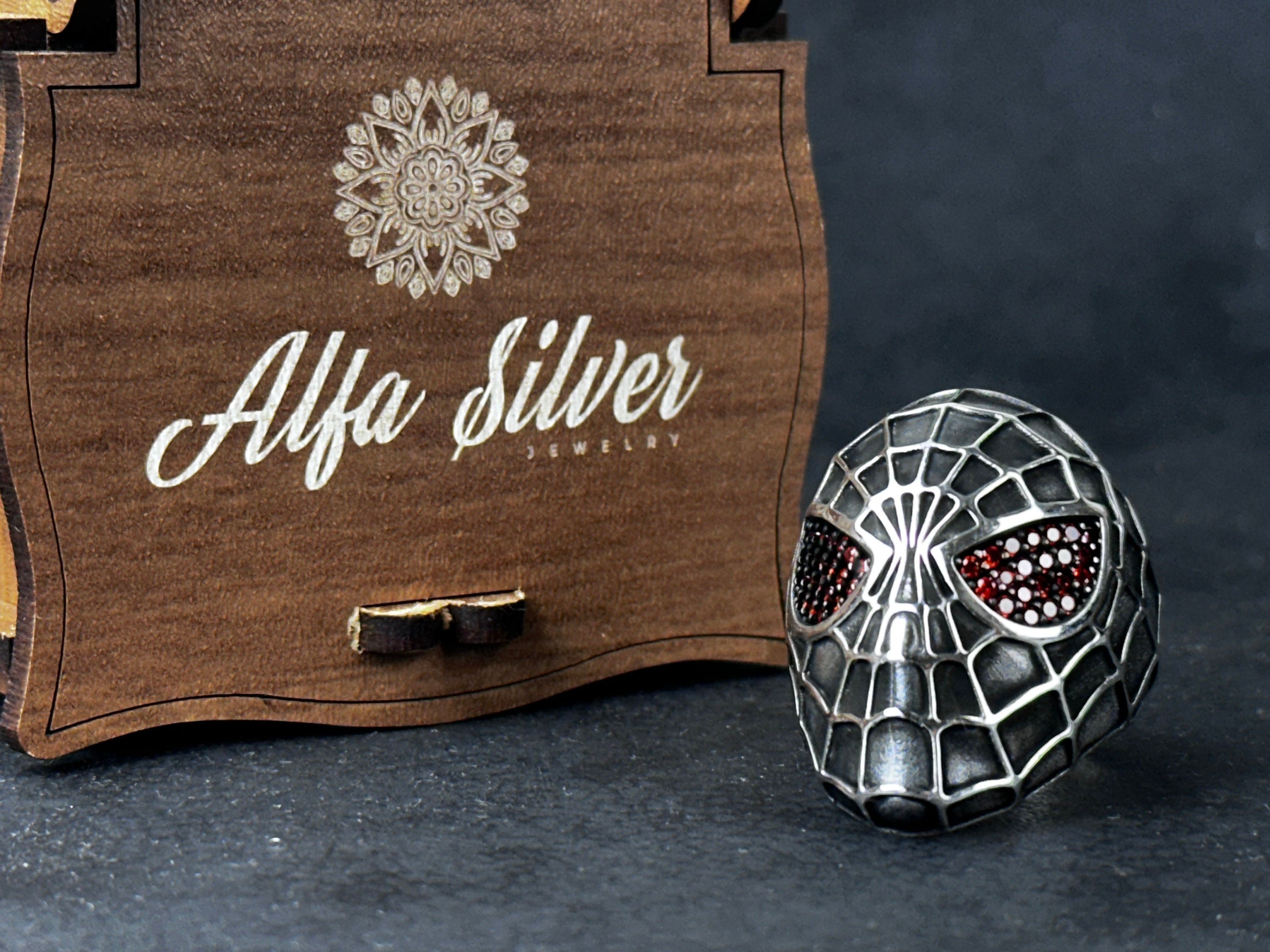 Silver Spider Ring - Bold Statement with Zircon Eye
