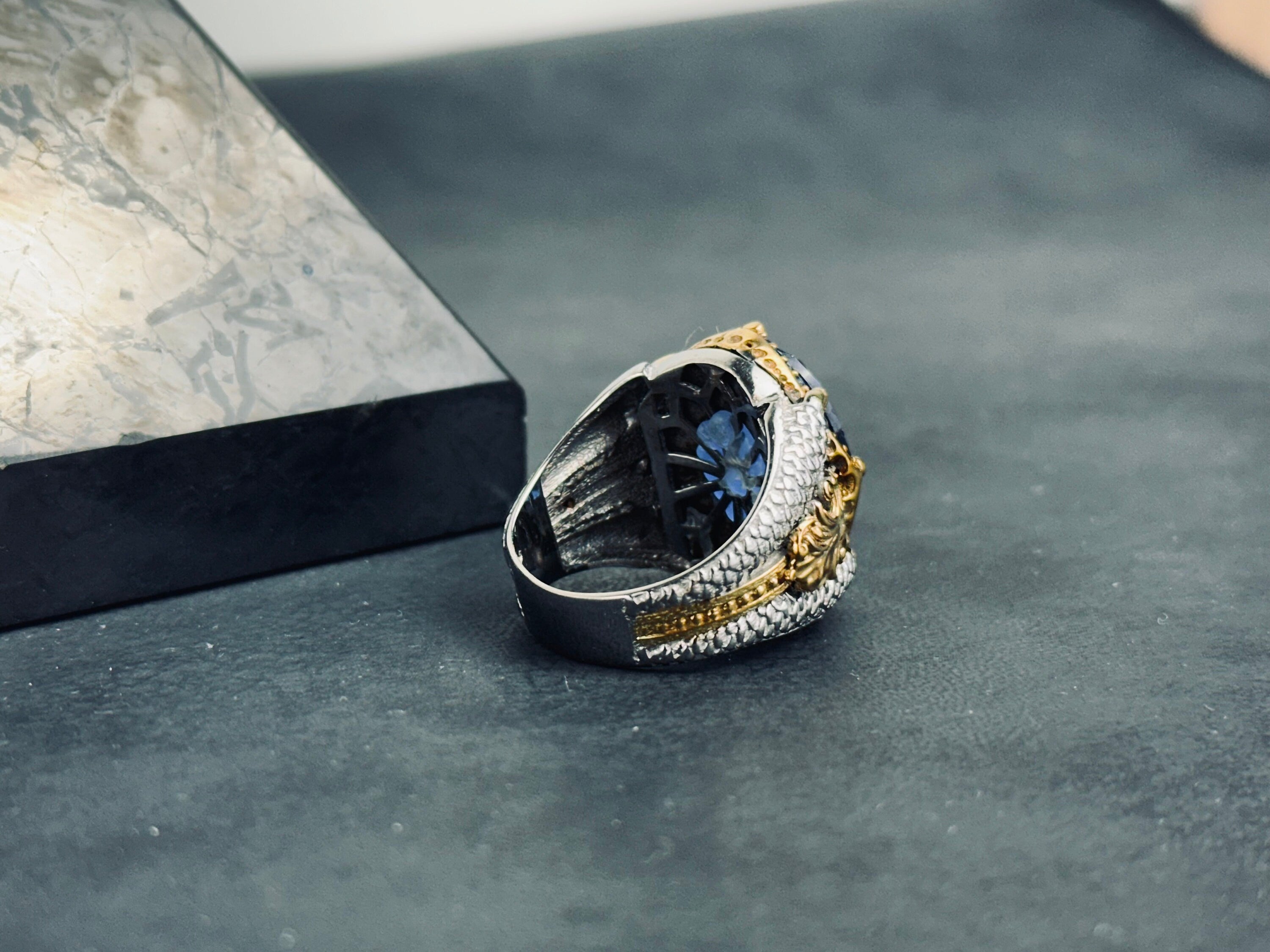 Blue Zircon Sterling Silver King Ring (Crown Design)