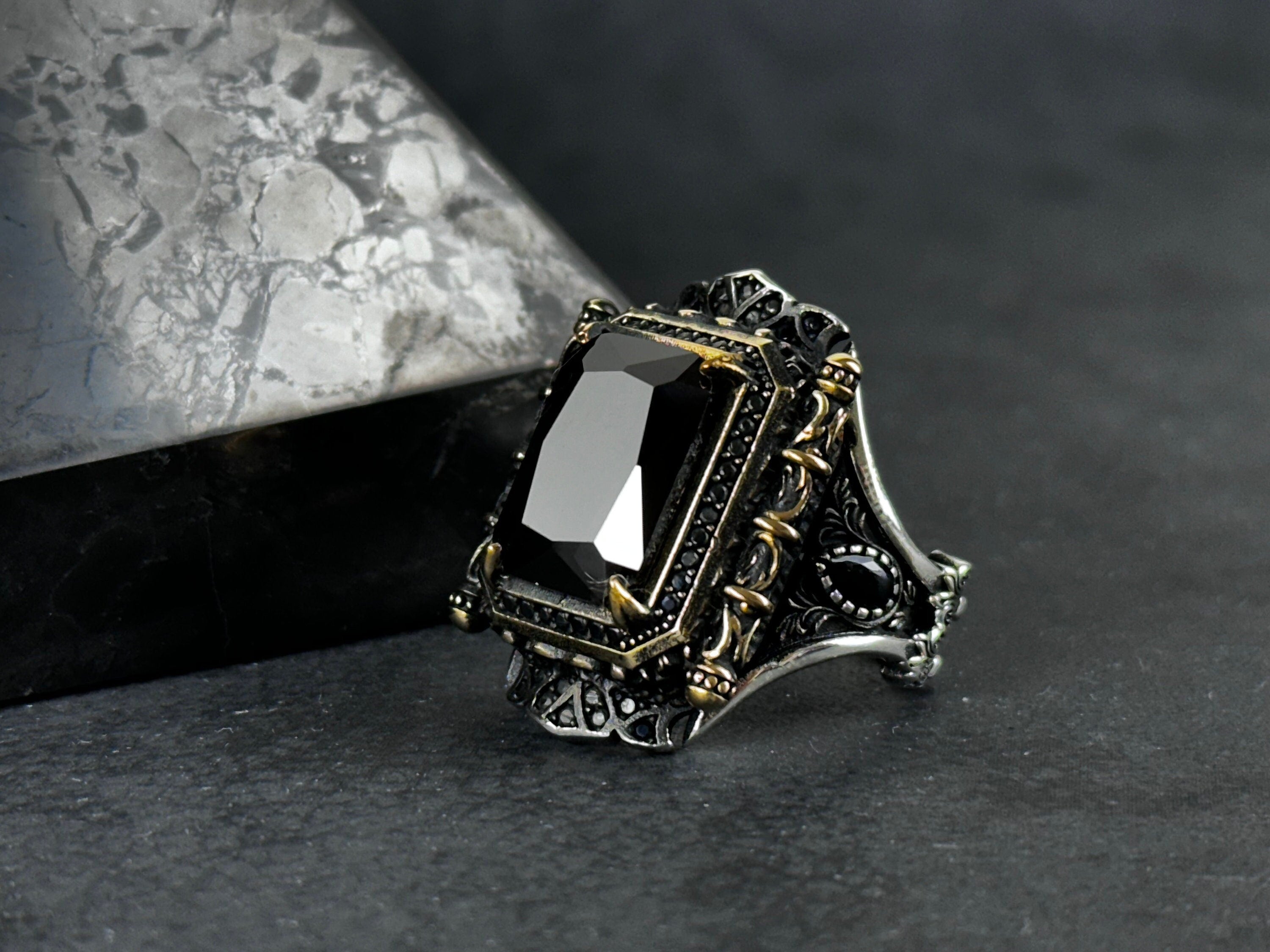 Black Zircon Sterling Silver Ring: Handcrafted Engraved Design