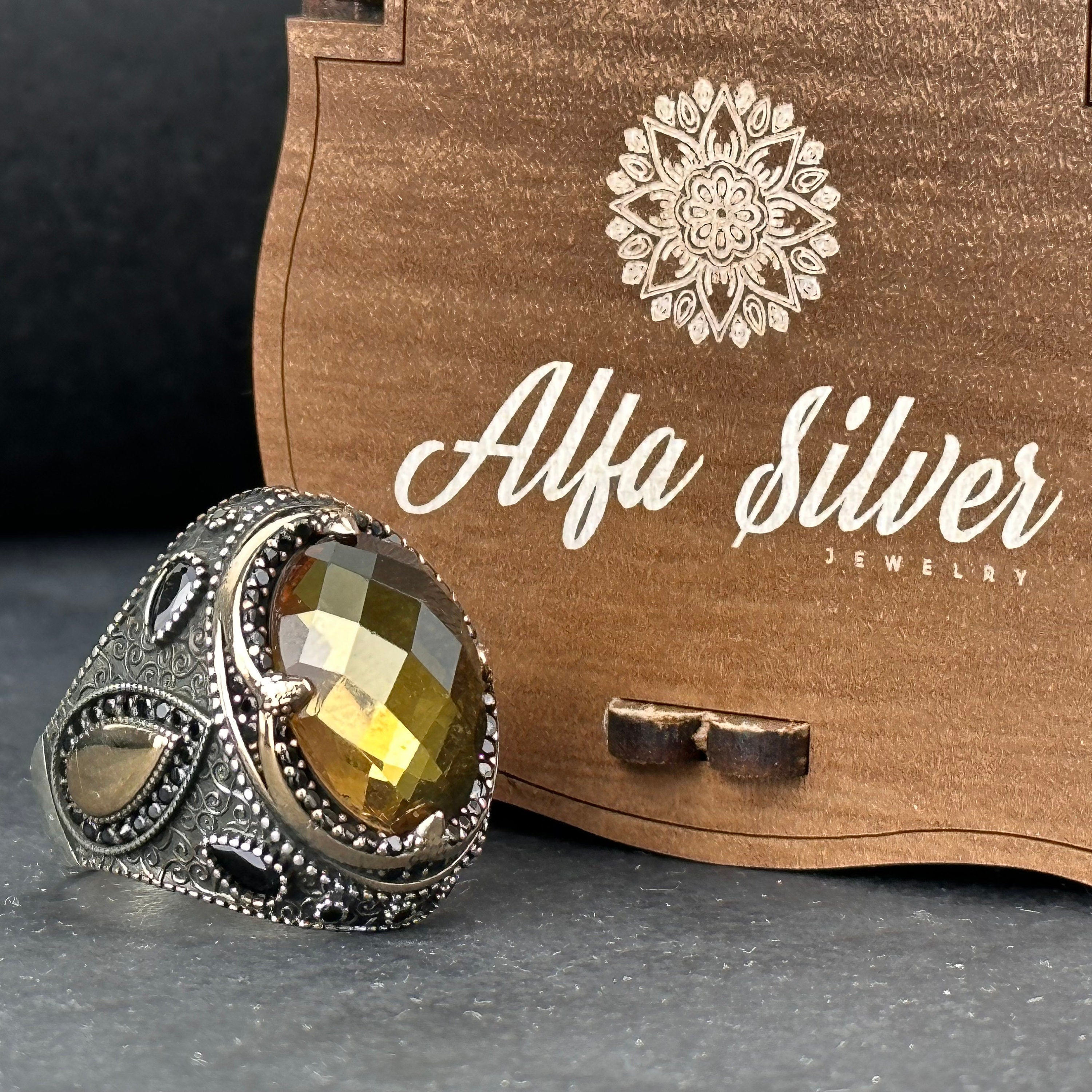 Sultanit Silver Ring: Color Changing Gemstone - Handmade Statement Jewelry