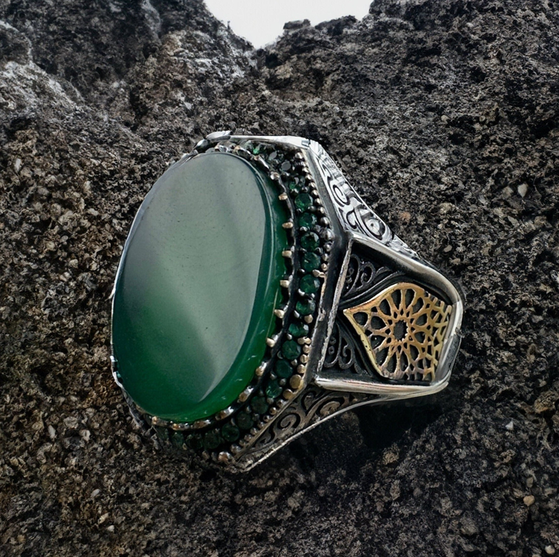 Sterling Silver Ring: Green Agate Stone - Handmade Ottoman Design