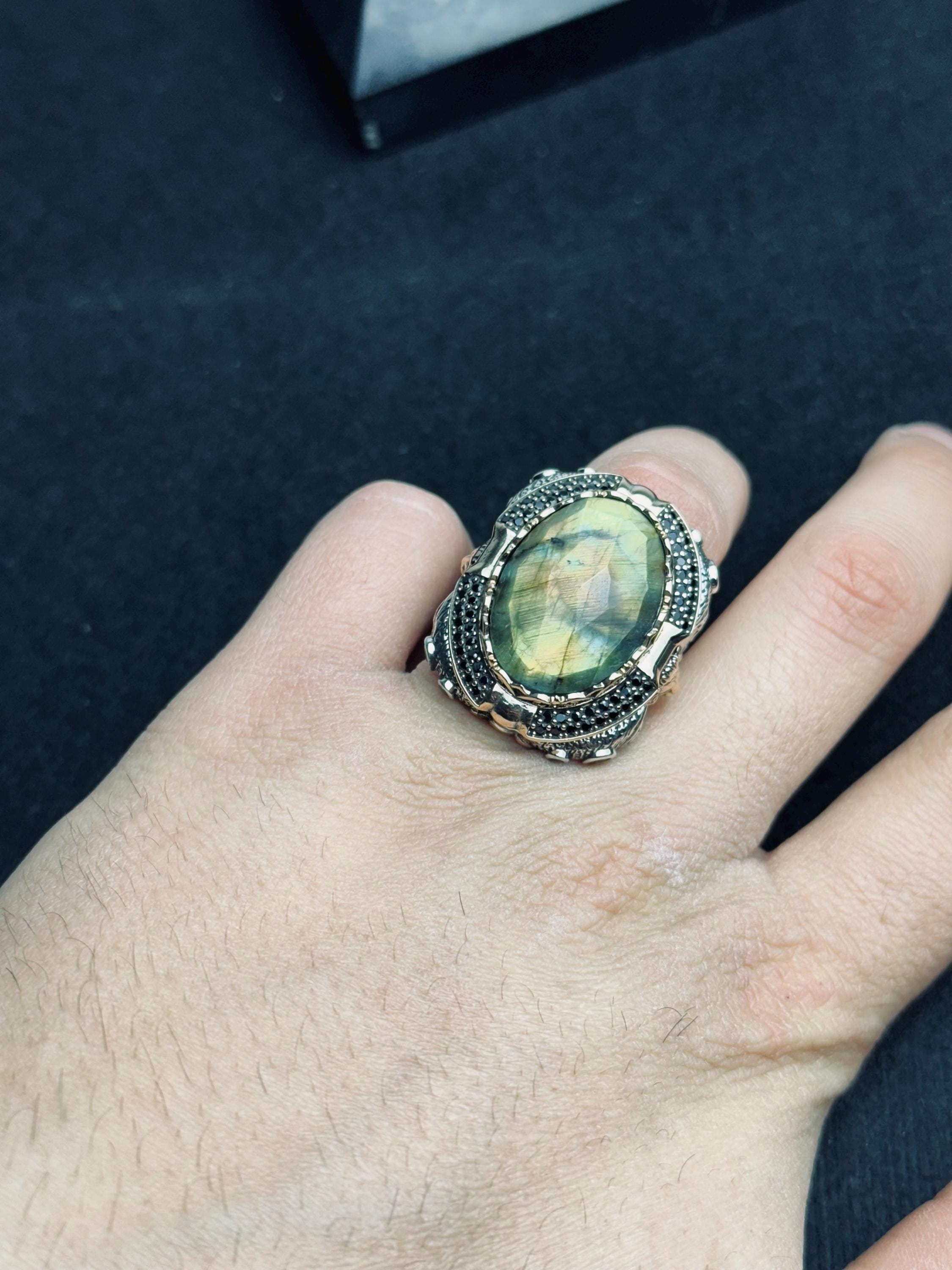 Labradorite Lion Head Ring - Sterling Silver Handmade Statement