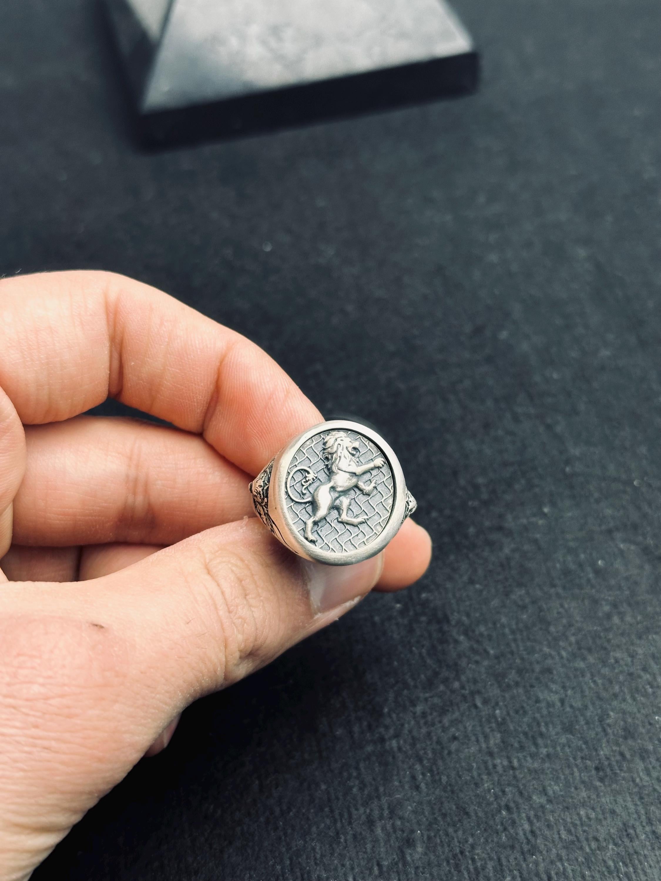 Lion Ring: Bold Sterling Silver - Chunky Gothic Zodiac Style