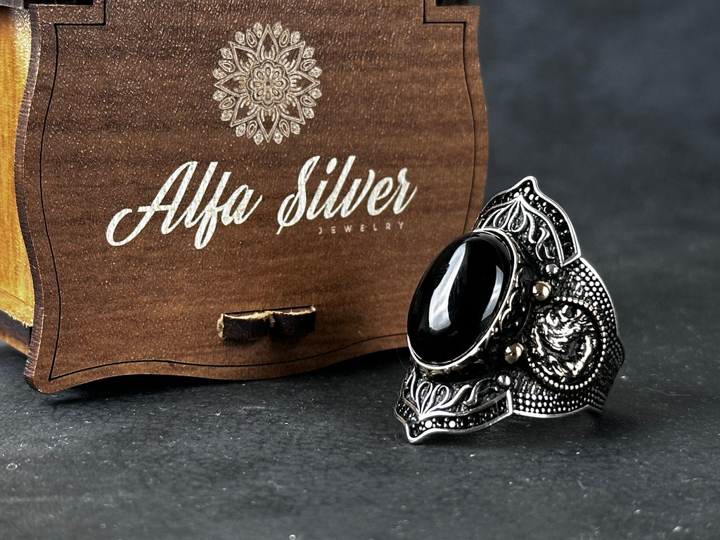 Archer Ring: Sterling Silver with Onyx Stone - Adjustable Statement Piece