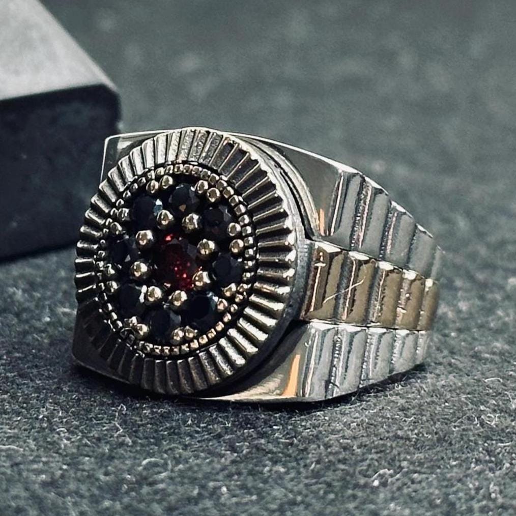 Sterling Silver Signet Ring: Oval Center with Tiny Stone