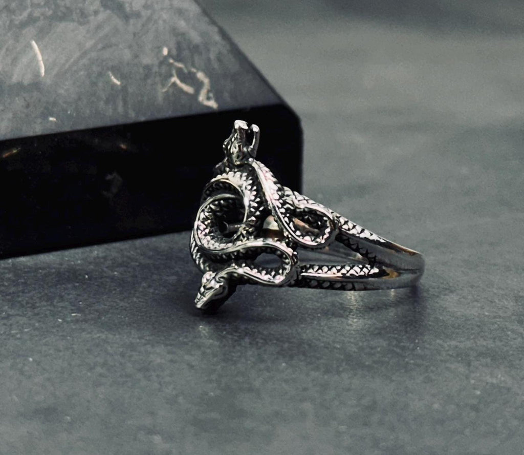 Sterling Silver Snake Ring, Vintage Animal Design (Adjustable Size)