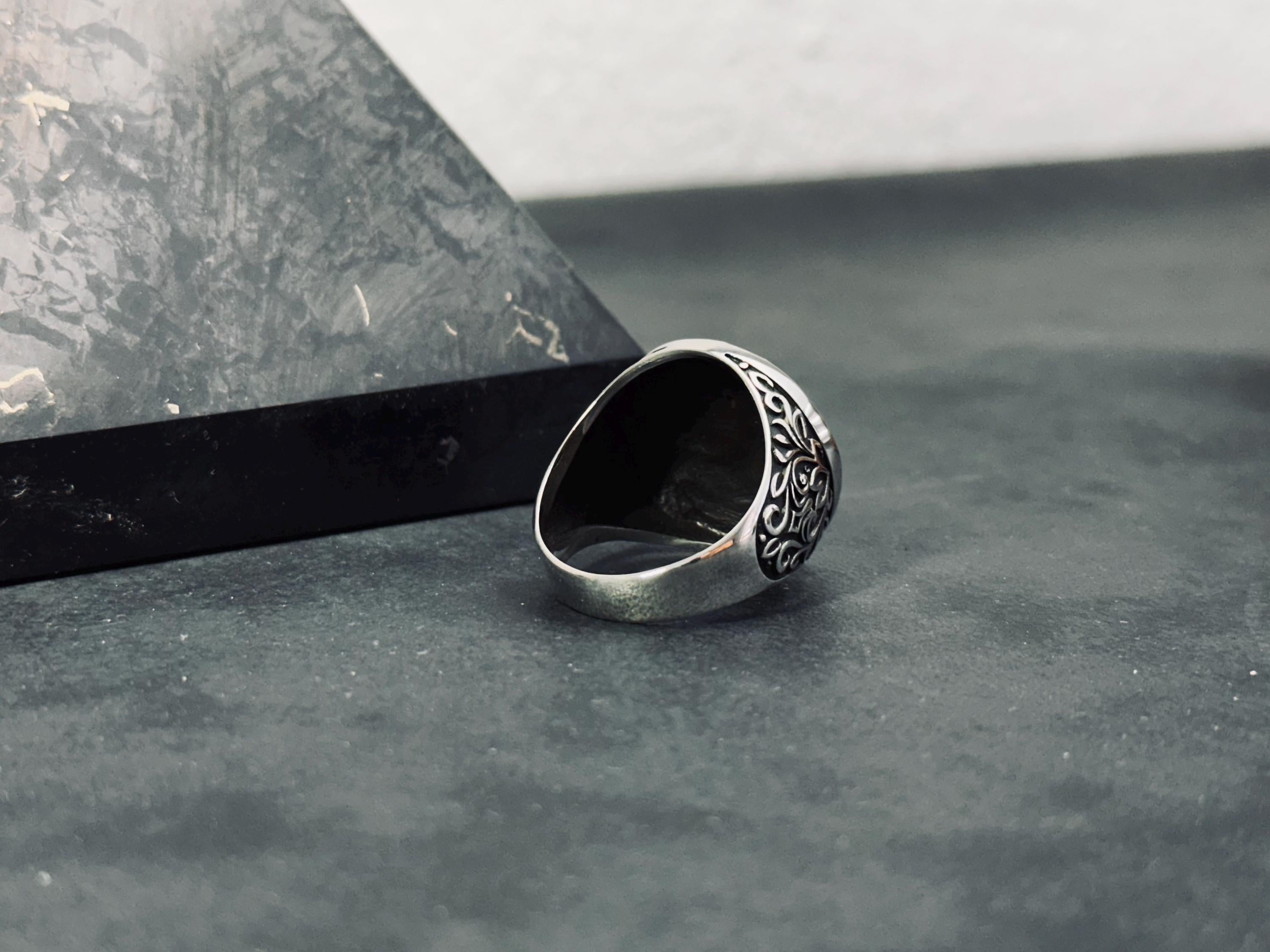 Engraved Lion Head Ring: Sterling Silver Men's Statement Jewelry
