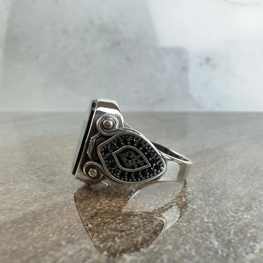 Sterling Silver Ring: Onyx Gemstone with Eagle Design - Handmade