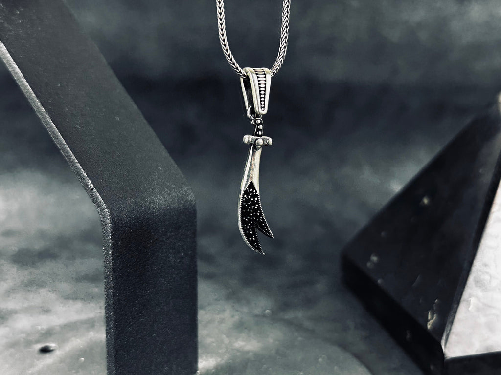 Zulfiqar Silver Pendant Necklace: Handcrafted Islamic Charm