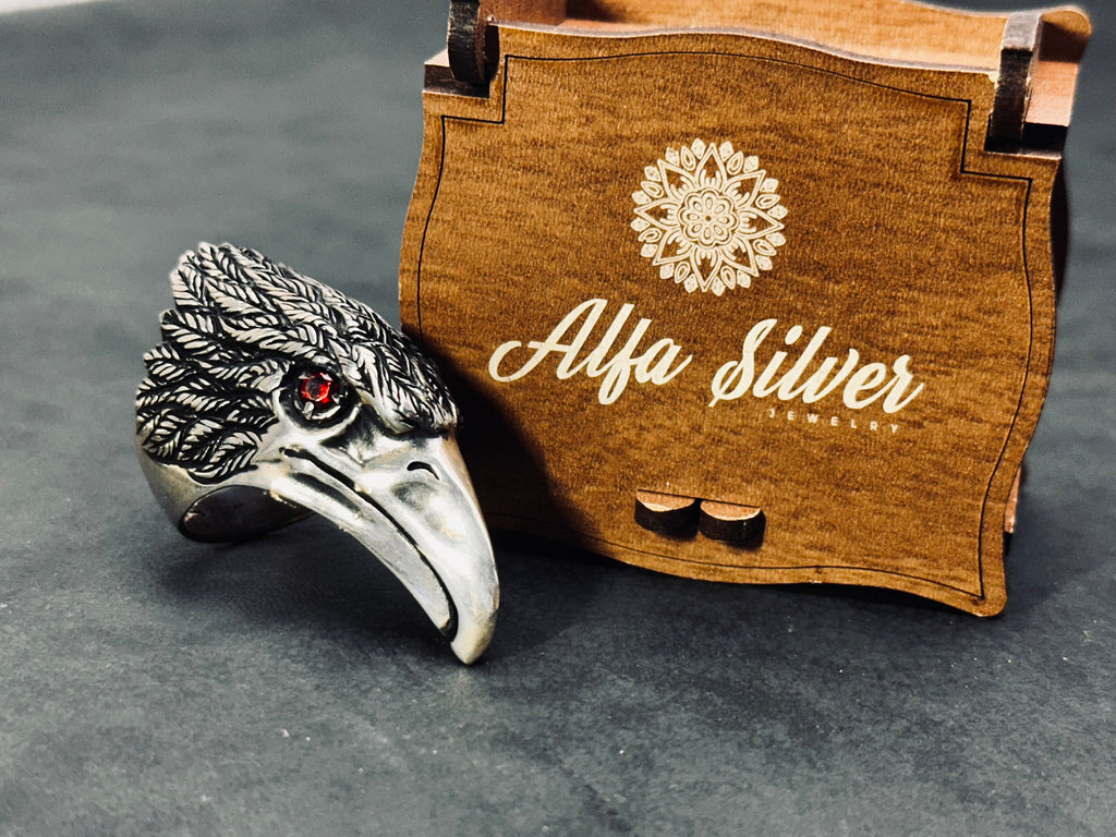 Eagle Head Ring: Large Sterling Silver - Hand-Engraved Detail