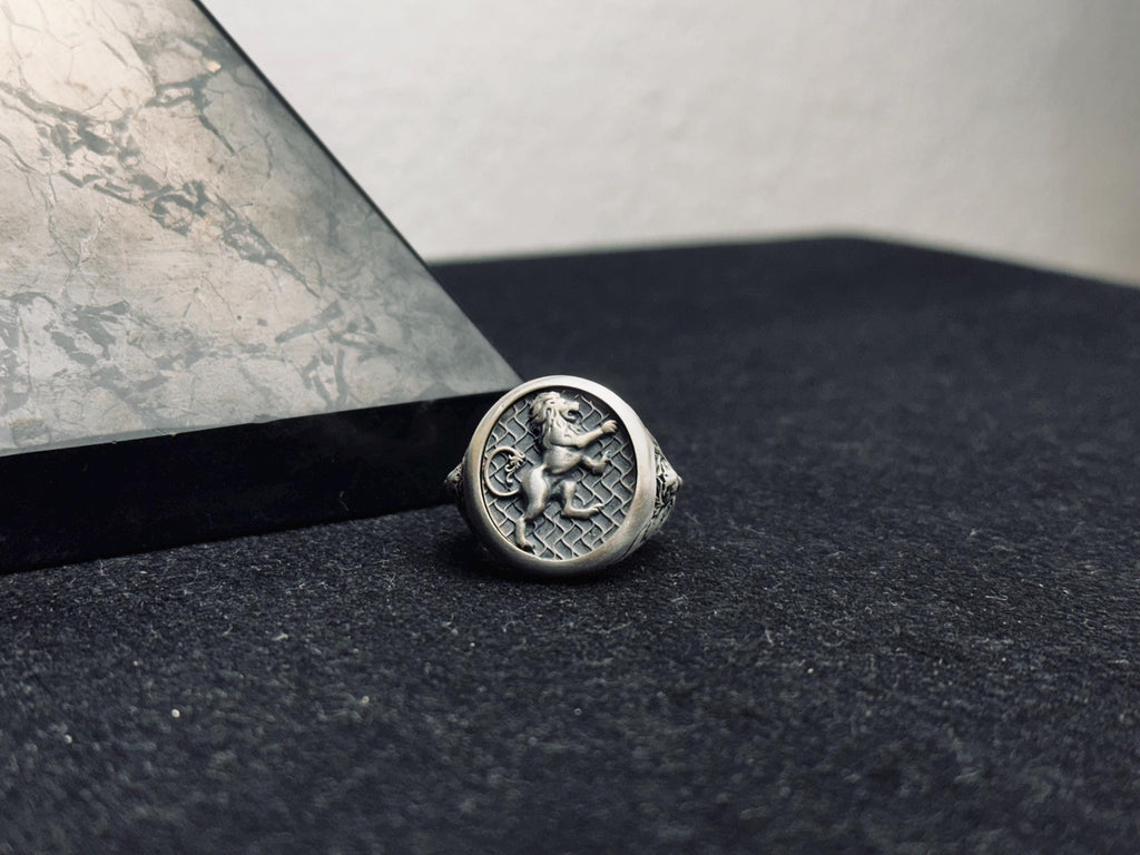 Lion Ring: Bold Sterling Silver - Chunky Gothic Zodiac Style