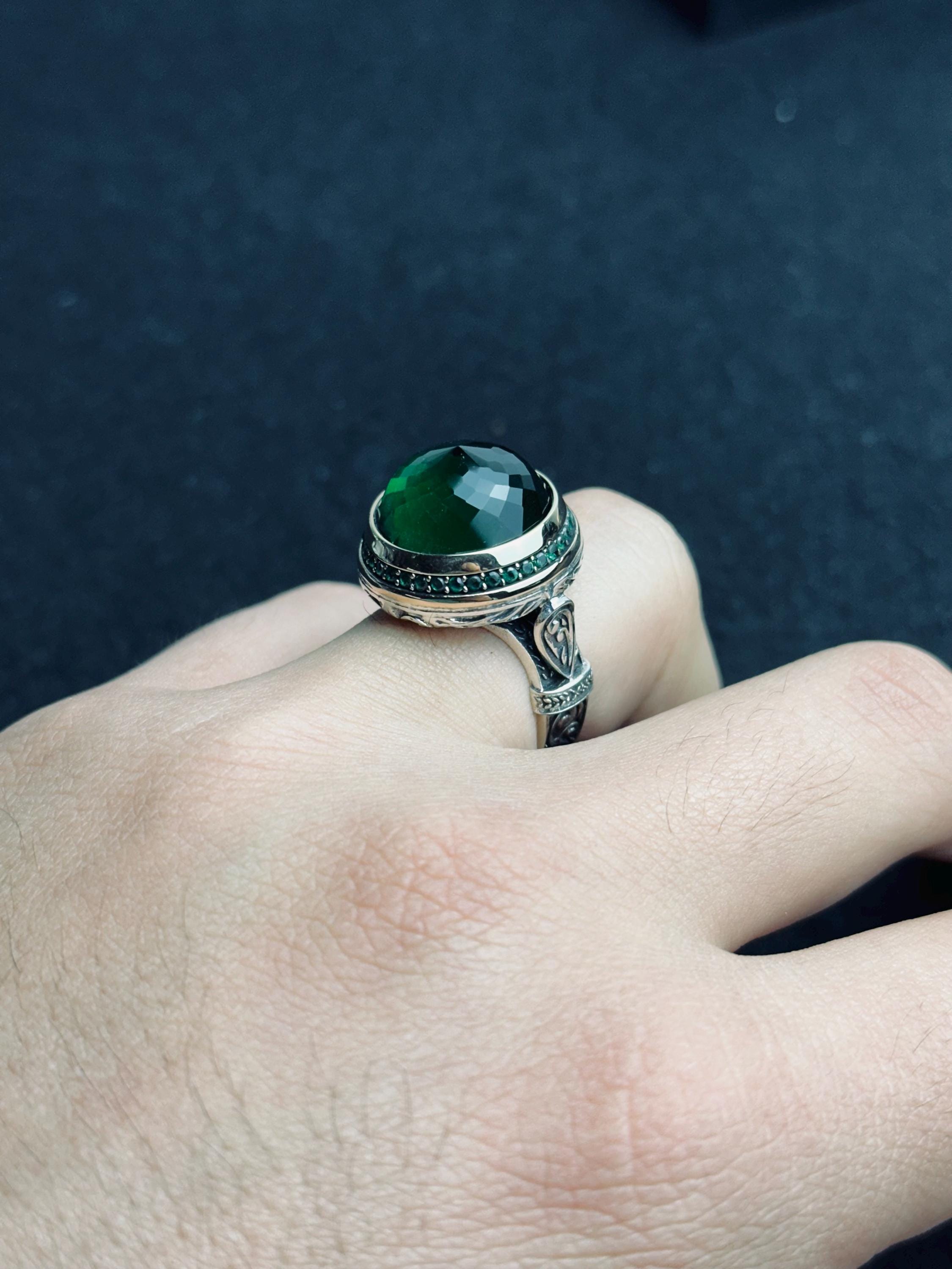 Round Green Emerald Ring - Minimalist Sterling Silver Handmade