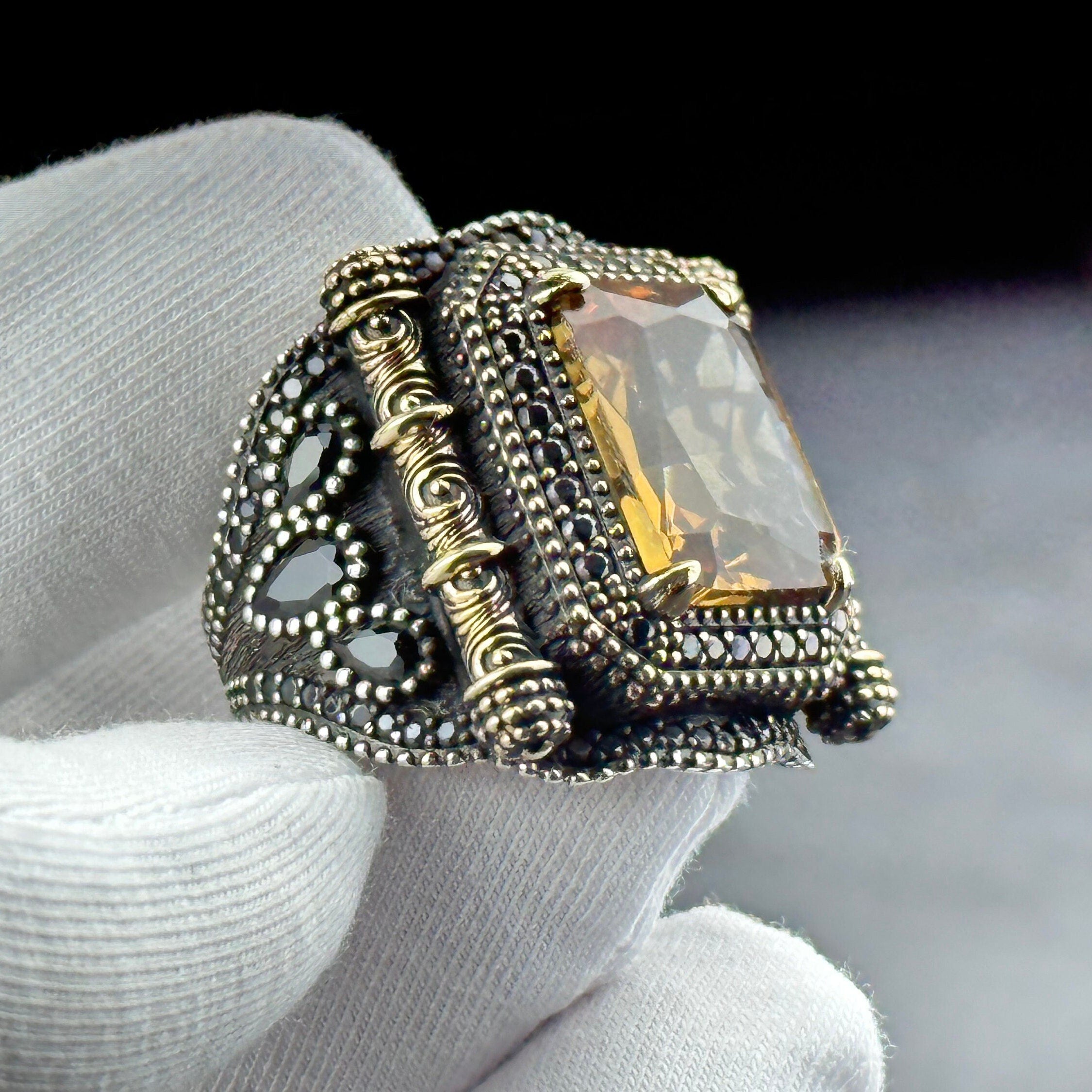 Sultanit Ring: Color-Change Gemstone - Handmade Sterling Silver