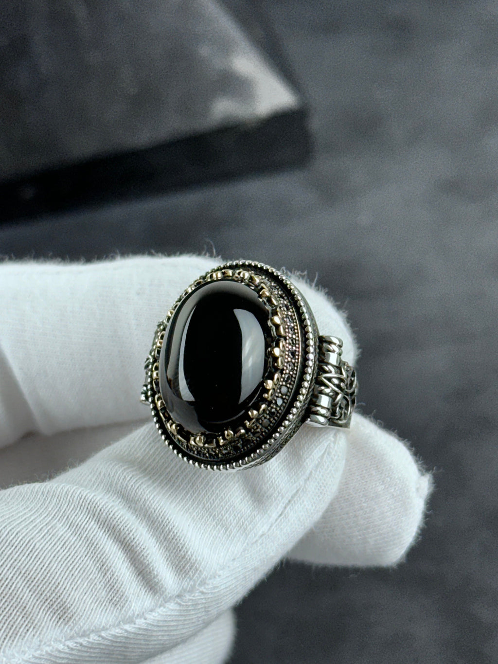 Men's Sterling Silver Ring Onyx Gemstone Eagle Design (Bold Statement)