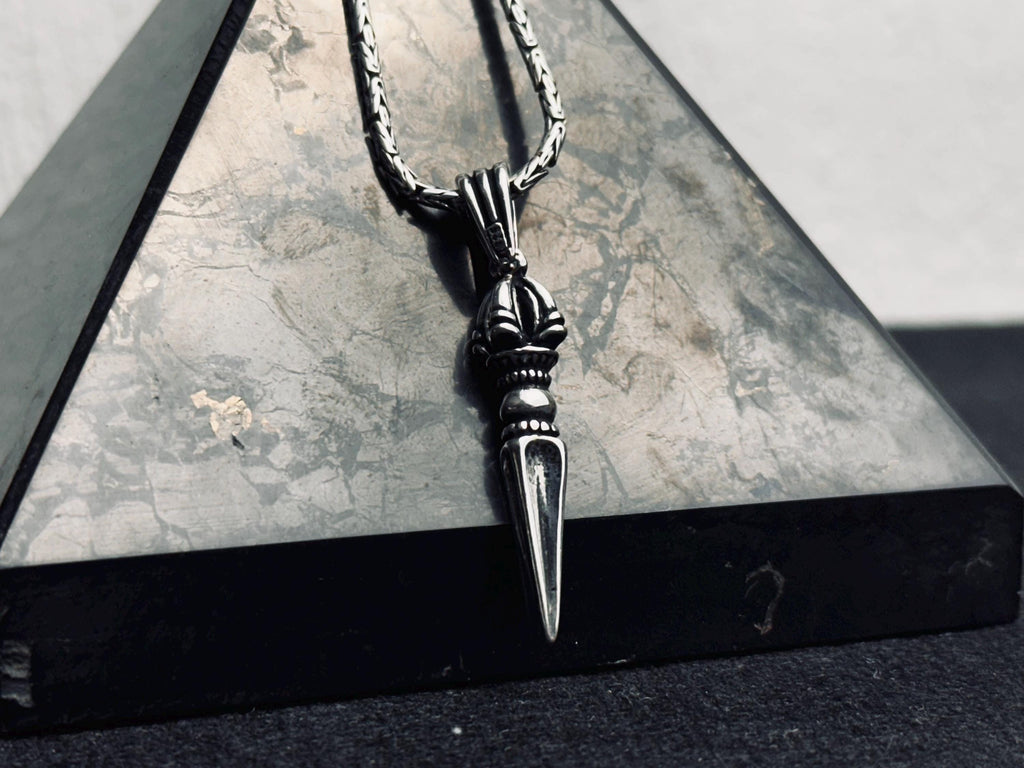 Dainty Silver Sword Necklace - Gothic Dagger Pendant Unisex