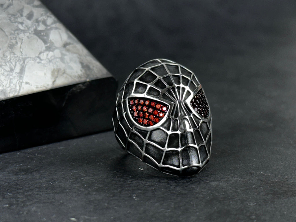 Silver Spider Ring - Bold Statement with Zircon Eye